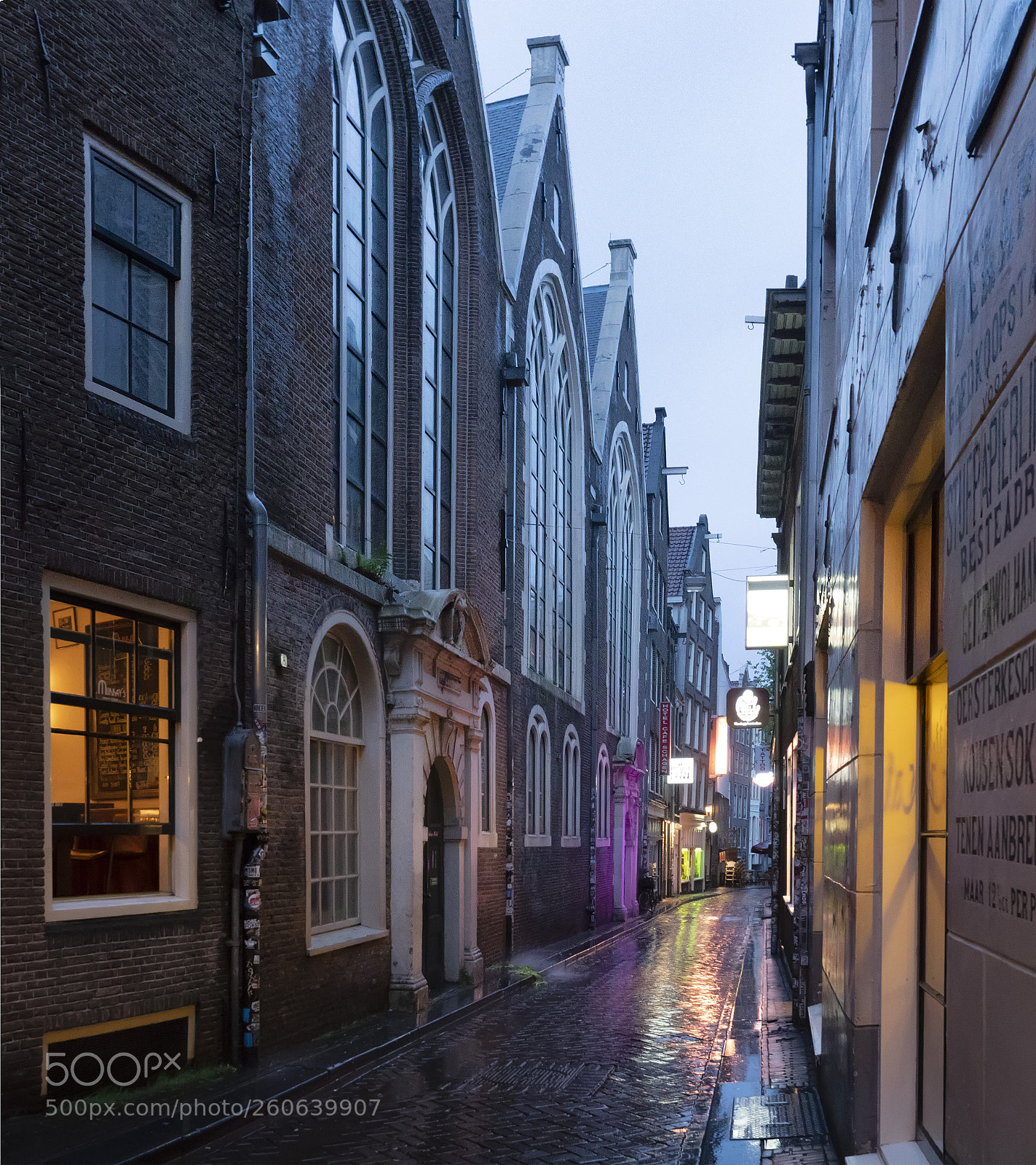 Sony a6300 sample photo. Amsterdam and rain photography