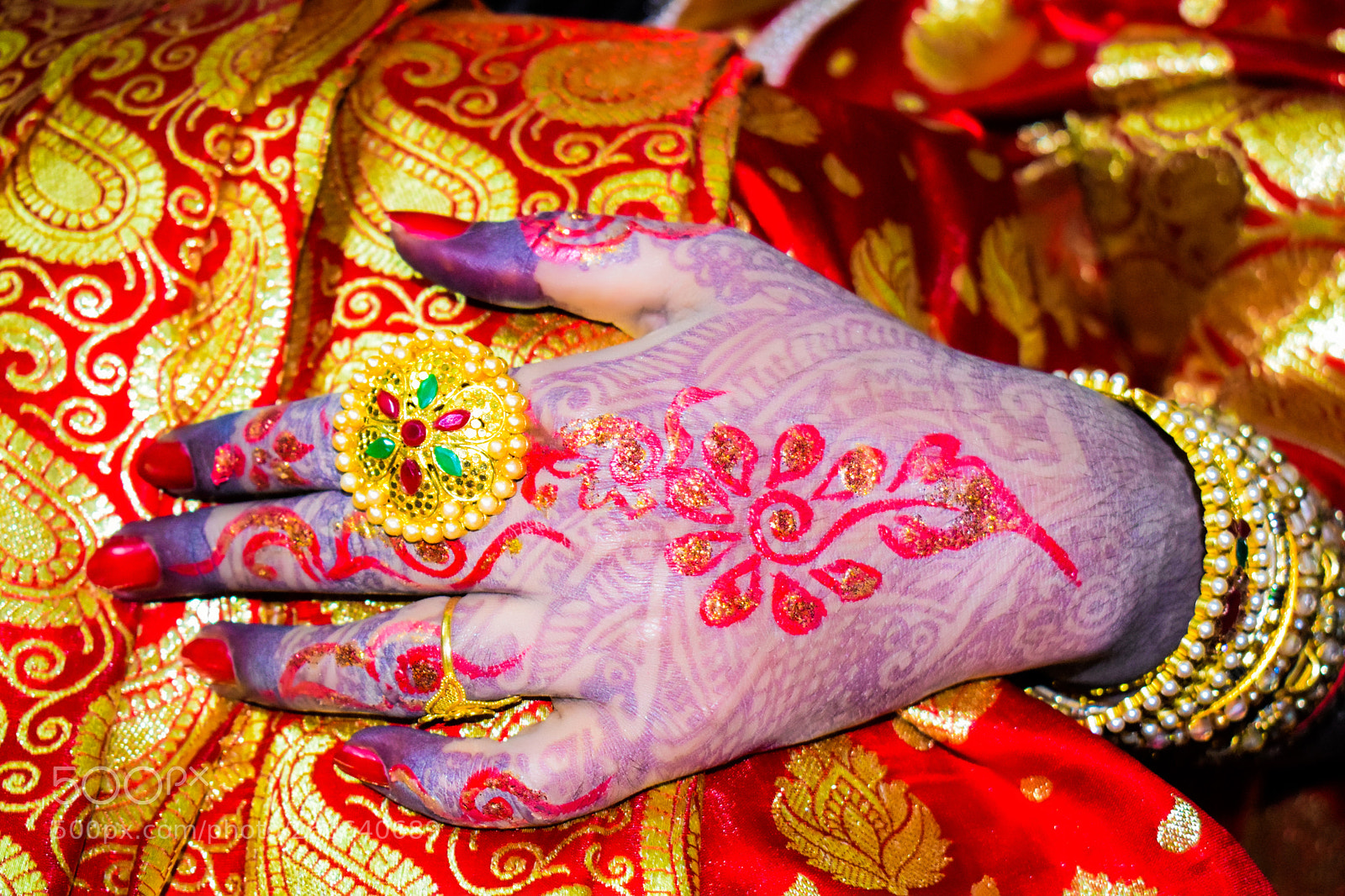 Nikon D5300 sample photo. Artistry hand photography