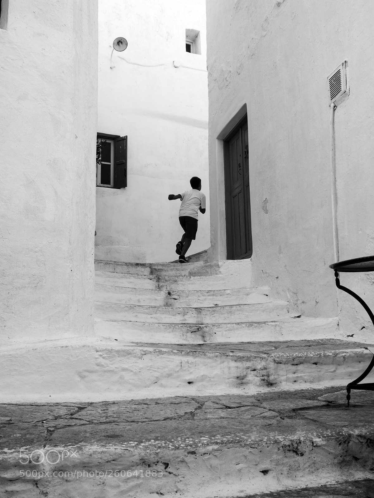 Olympus OM-D E-M10 sample photo. Running away photography