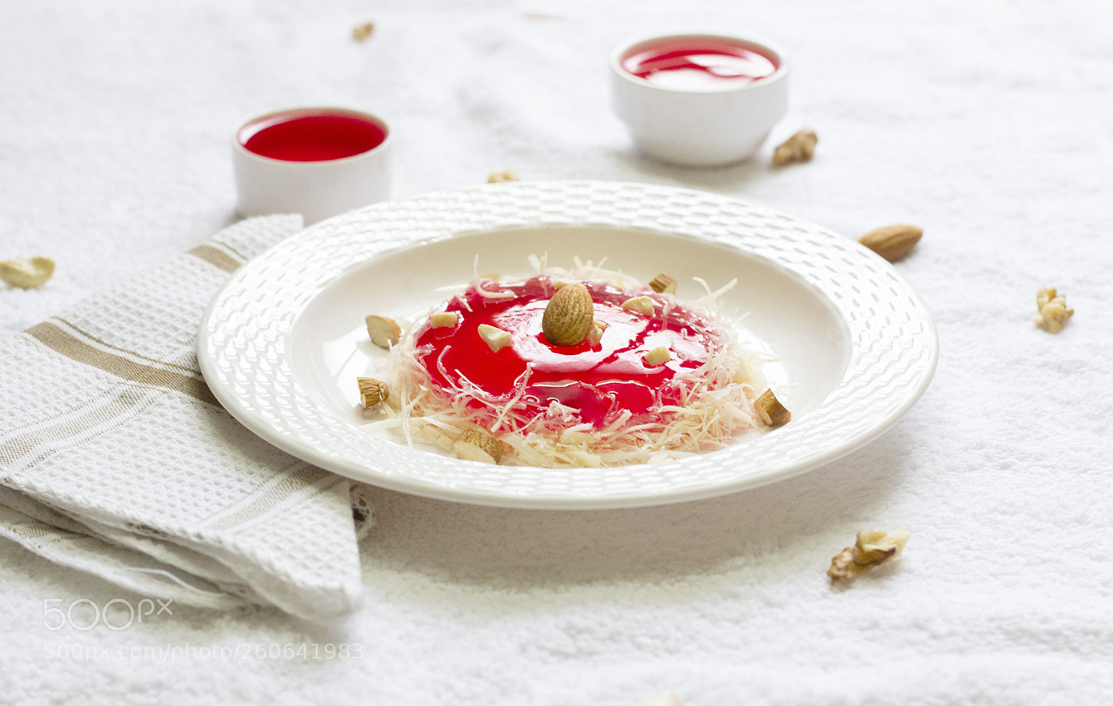 Canon EOS 700D (EOS Rebel T5i / EOS Kiss X7i) sample photo. Jello white forest! :) photography