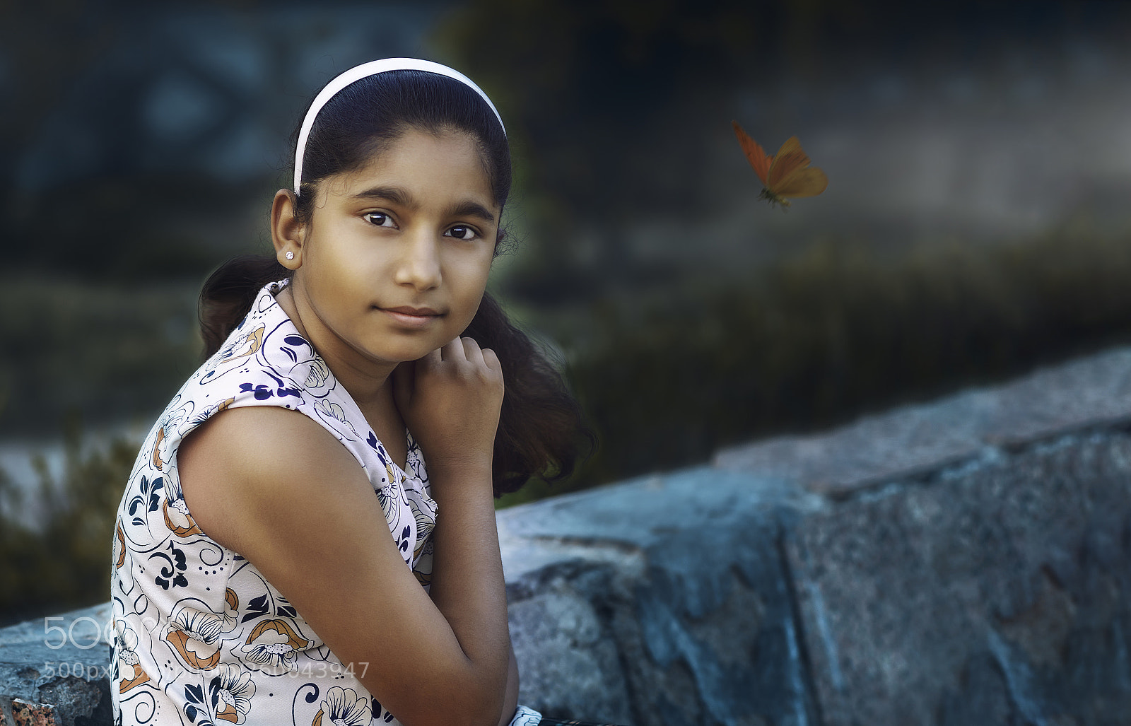 Nikon D5100 sample photo. Beauty and butterfly-girl next photography