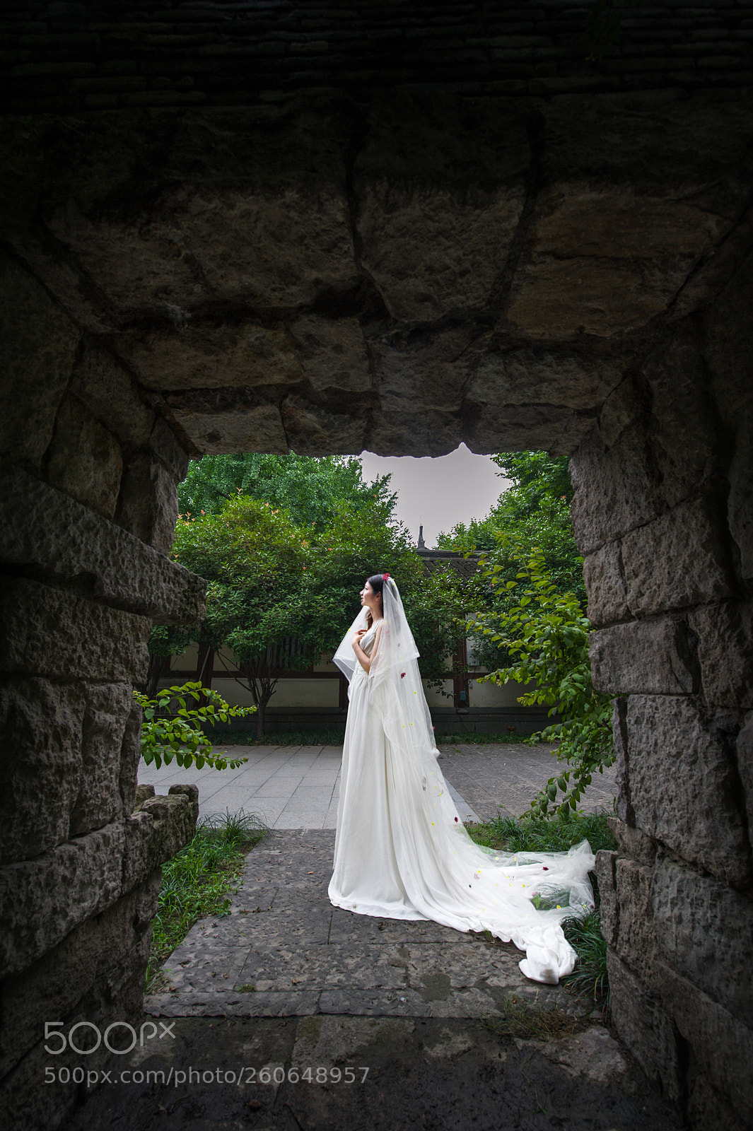Nikon D700 sample photo. Wedding day,the bride. photography