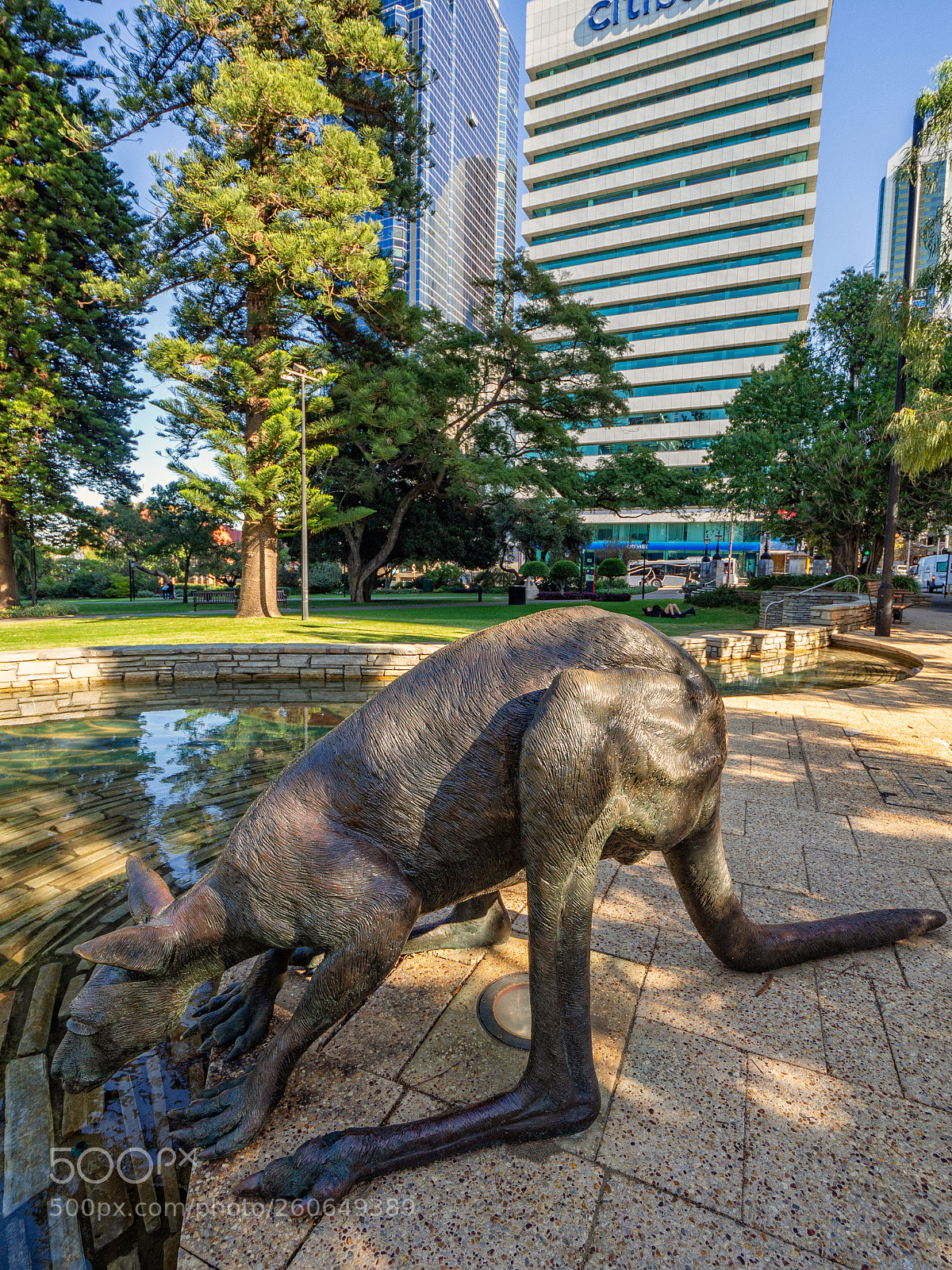 Olympus OM-D E-M10 sample photo. Perth city walk photography