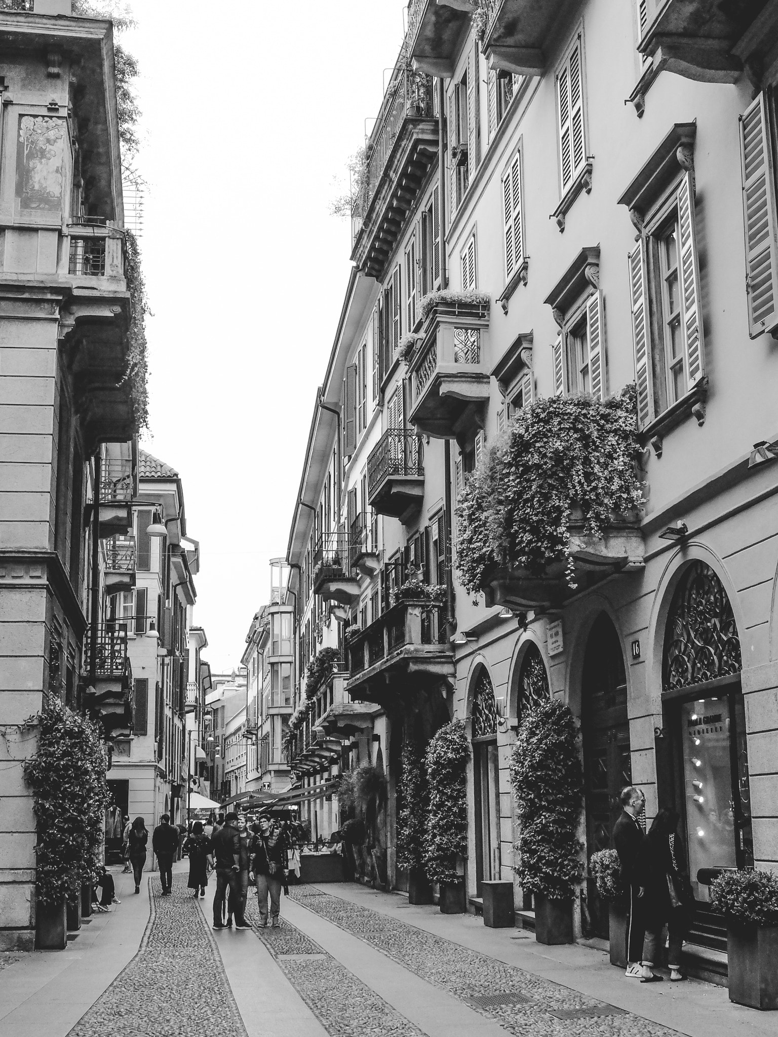Fujifilm X20 sample photo. Milan photography