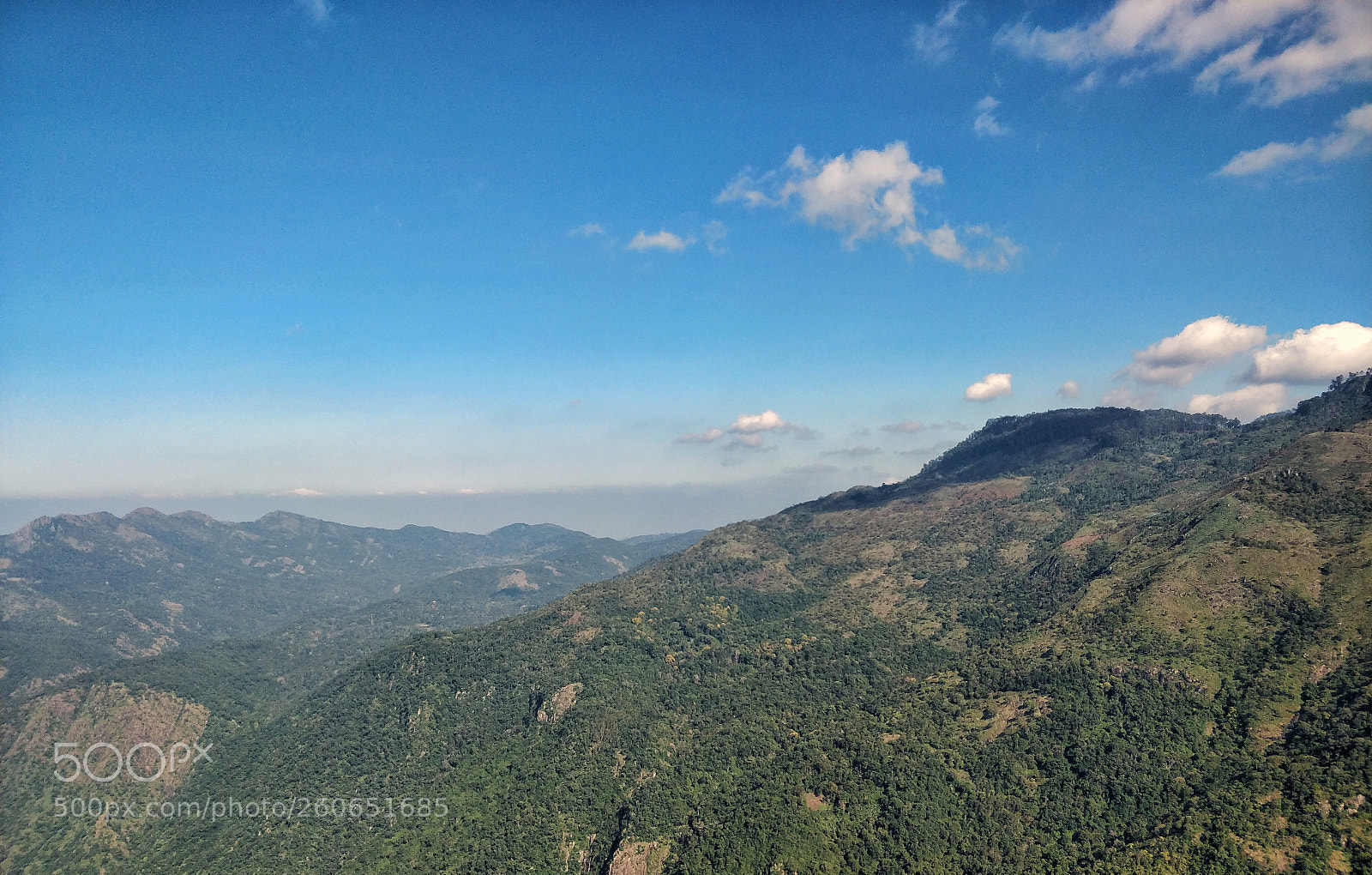 OnePlus 5 sample photo. The horizon photography