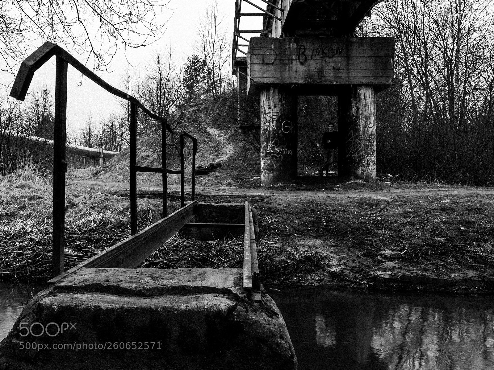 Panasonic Lumix DMC-GX7 sample photo. Abandoned place photography