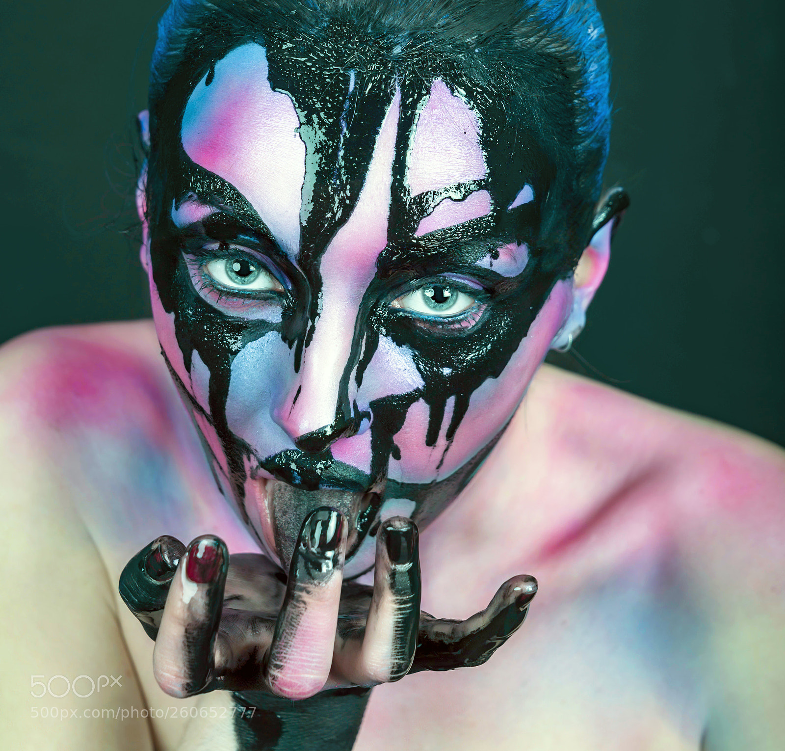 Sony a7R II sample photo. When art meets the photography