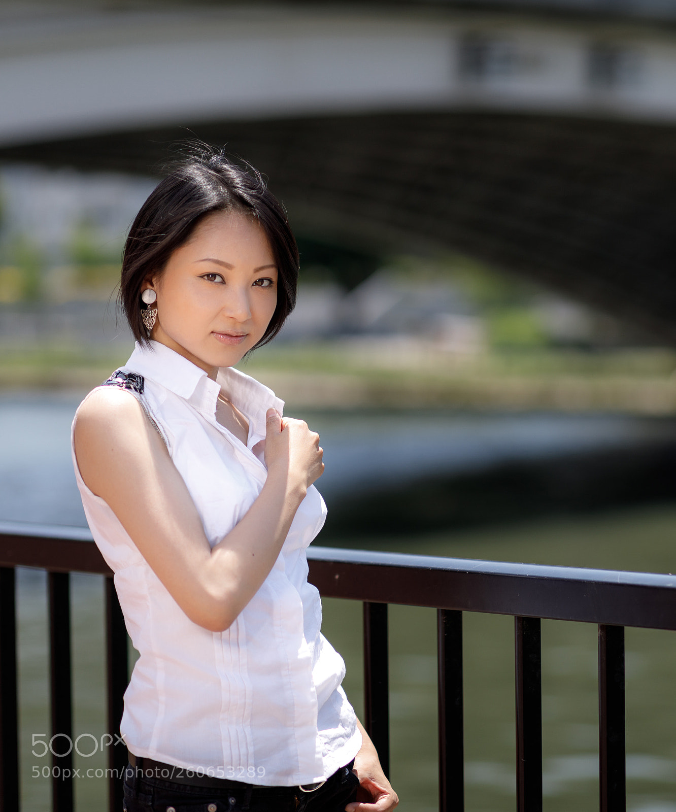 Canon EOS 5D Mark IV sample photo. Early summer osaka photography