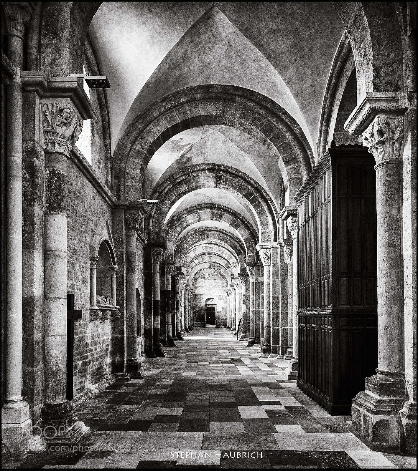 Canon EOS 5D Mark II sample photo. [ basilique ] photography