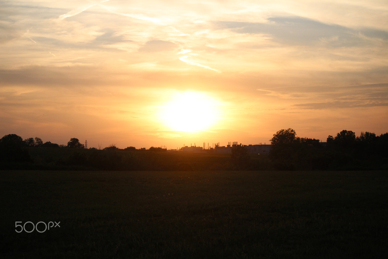 Canon EF-S 55-250mm F4-5.6 IS sample photo. Michigan treeline sunset photography