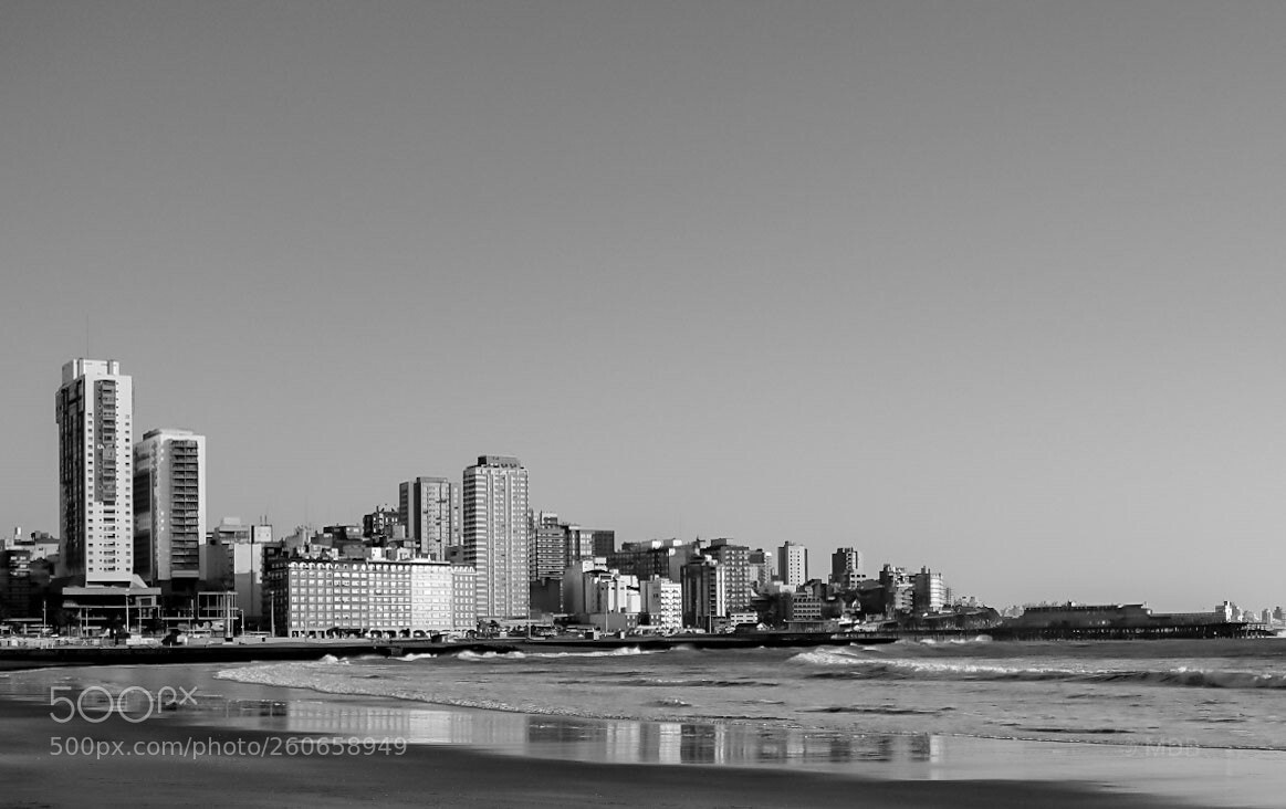 Fujifilm X100T sample photo. Costa marplatense photography