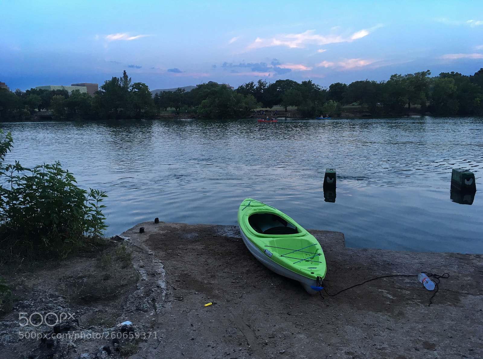 Apple iPhone SE sample photo. Riverside  photography