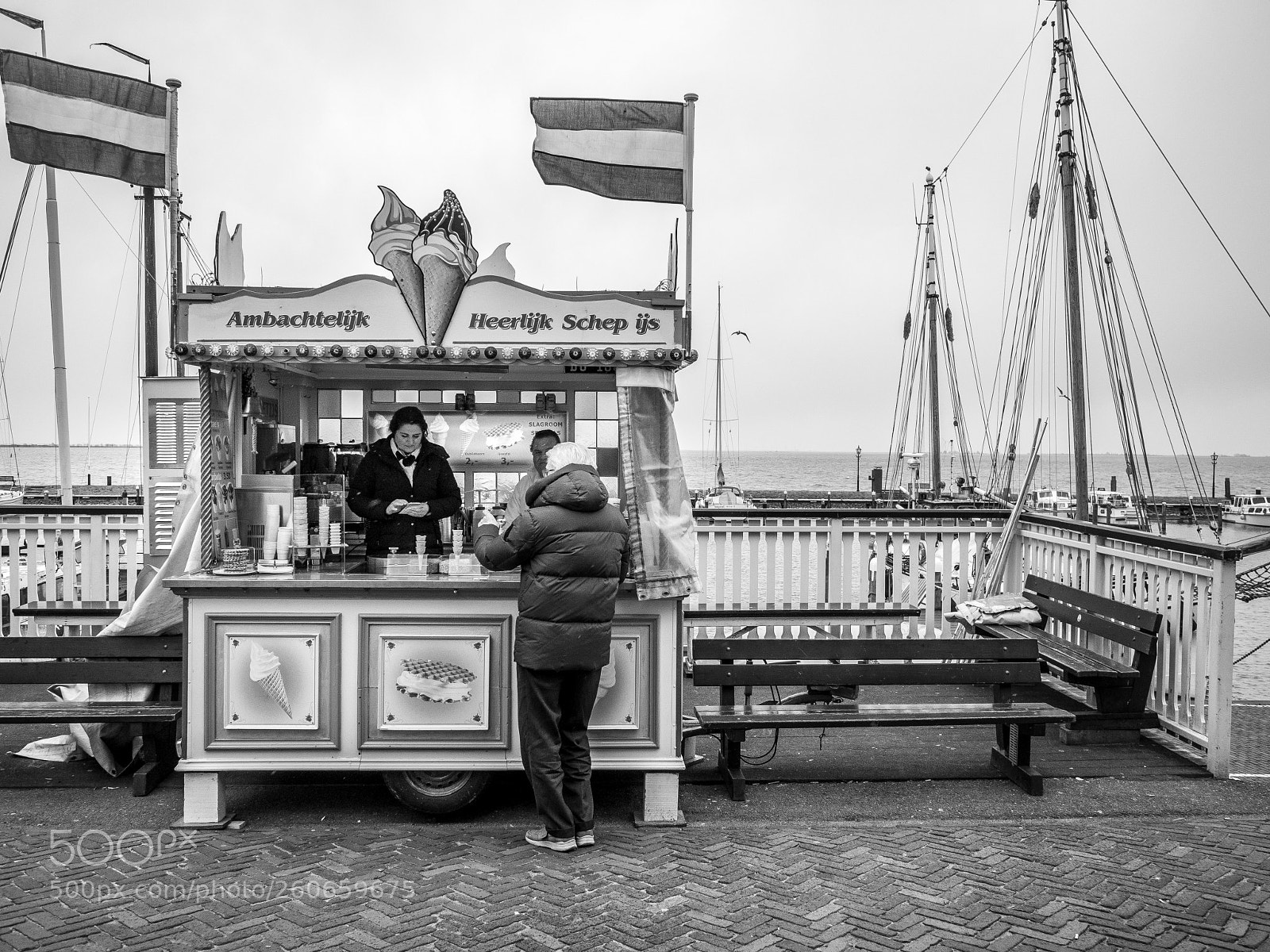 Olympus OM-D E-M10 sample photo. Volendam tourism photography