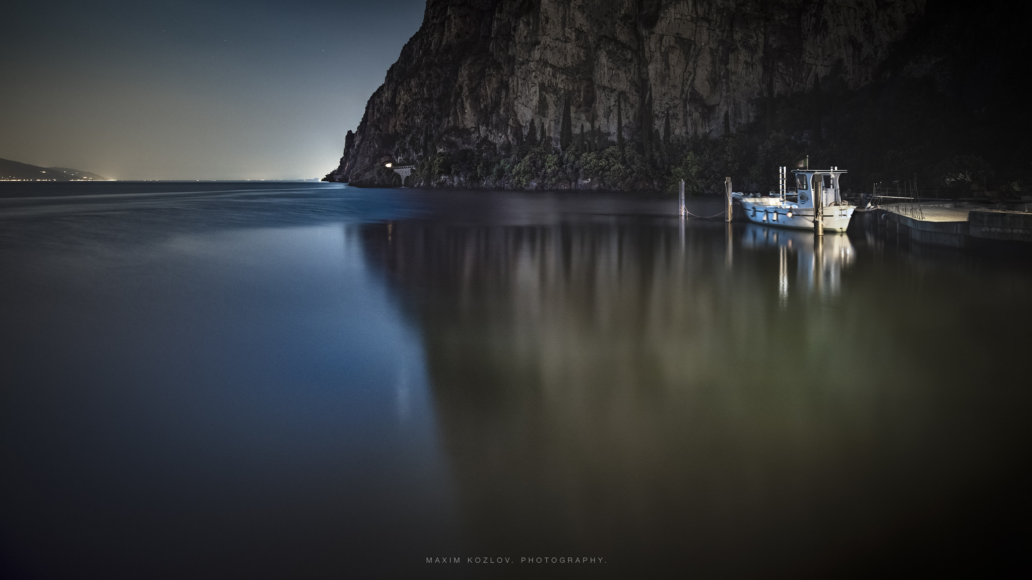 Hasselblad H6D-100C sample photo. Lonely boat. photography