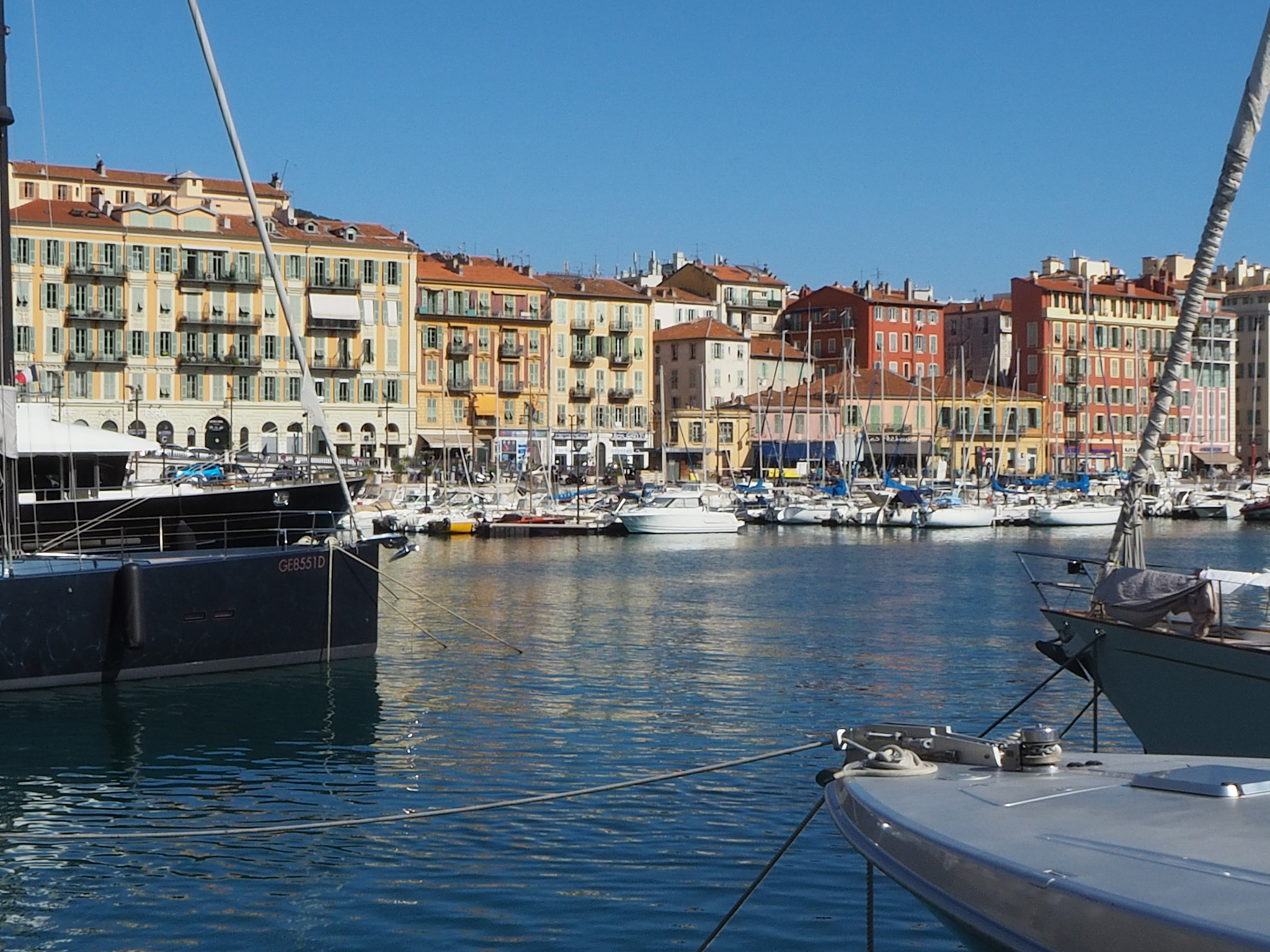 Olympus OM-D E-M10 III sample photo. Nice, france photography