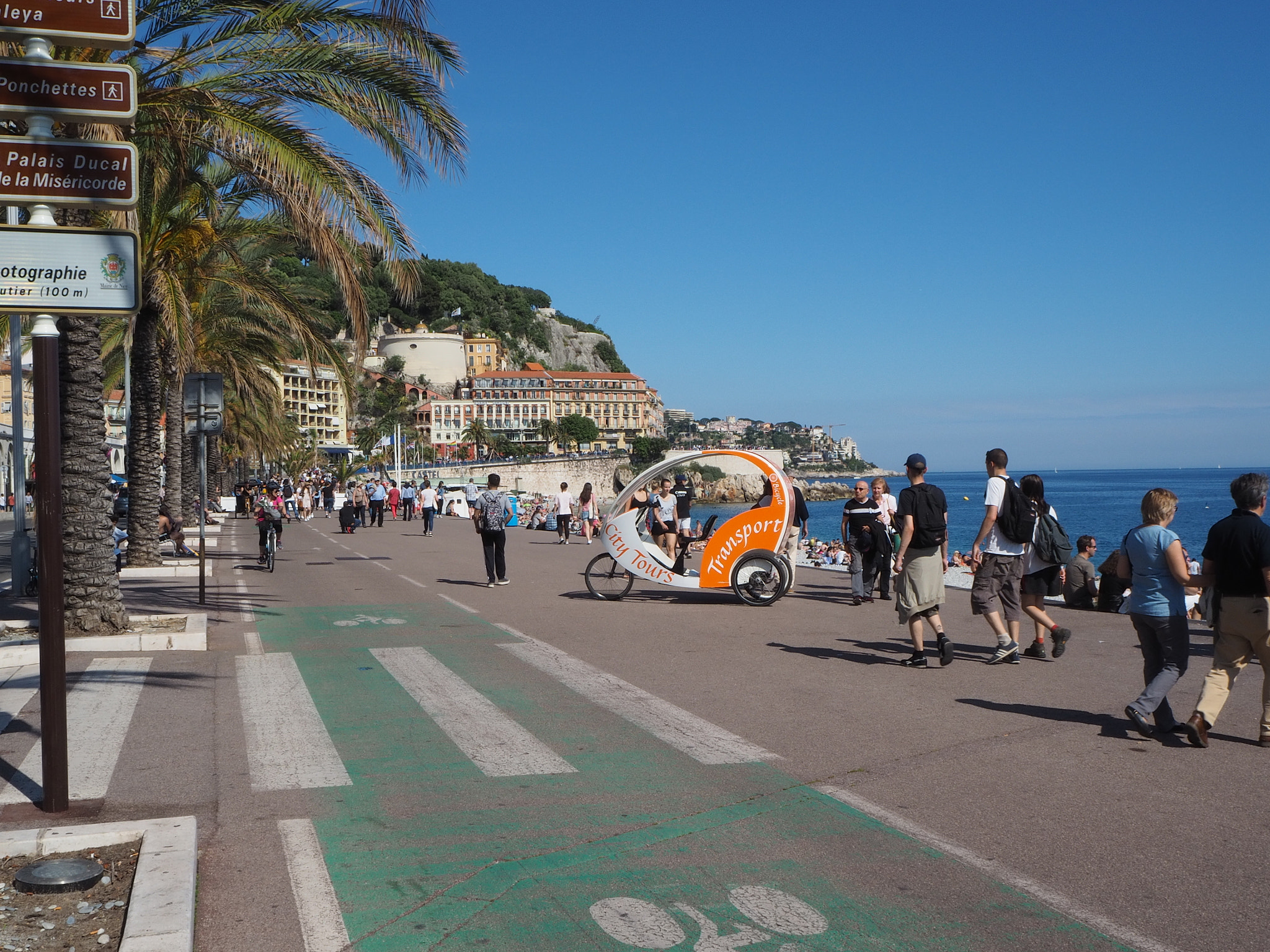Olympus OM-D E-M10 III sample photo. Nice, france photography
