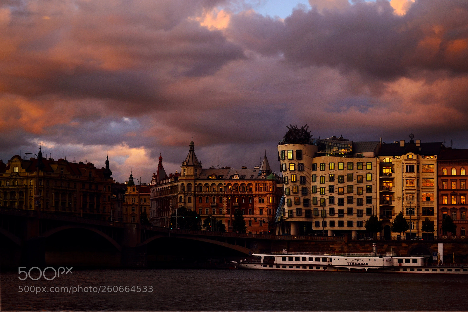 Nikon D3100 sample photo. Dancing house photography