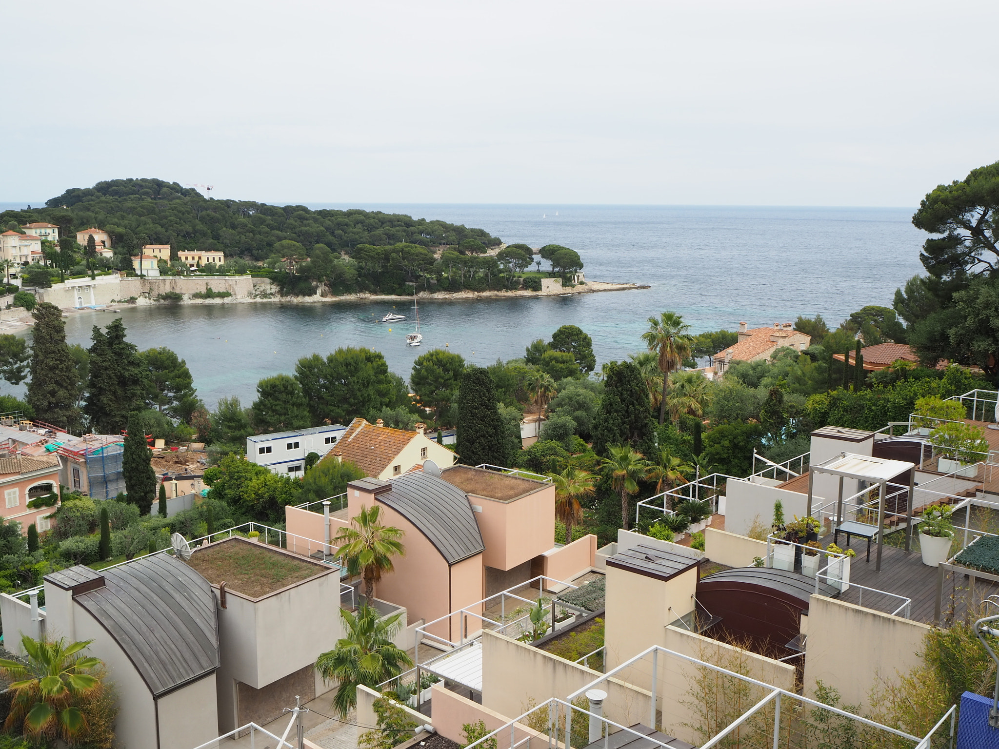 Olympus OM-D E-M10 III sample photo. Nice, france photography