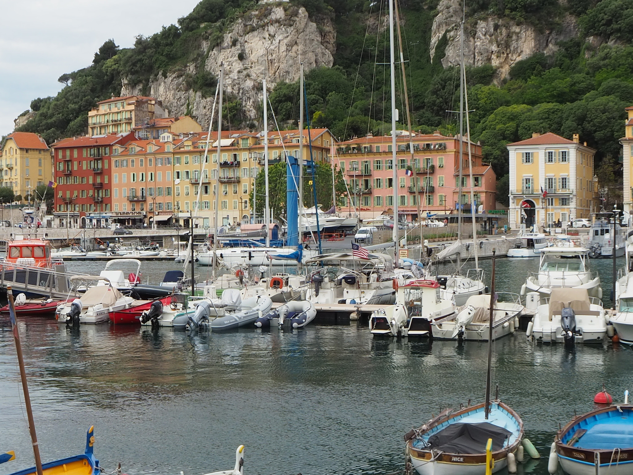Olympus OM-D E-M10 III sample photo. Nice, france photography