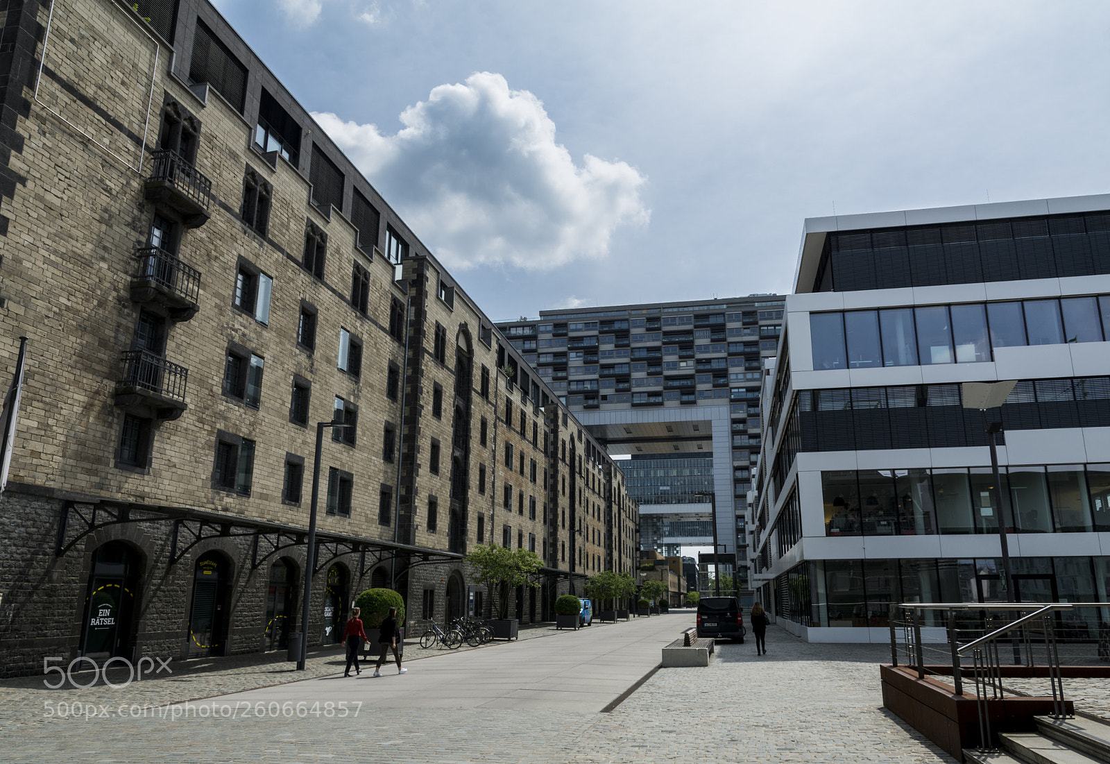 Nikon D7100 sample photo. Koln contrasts photography