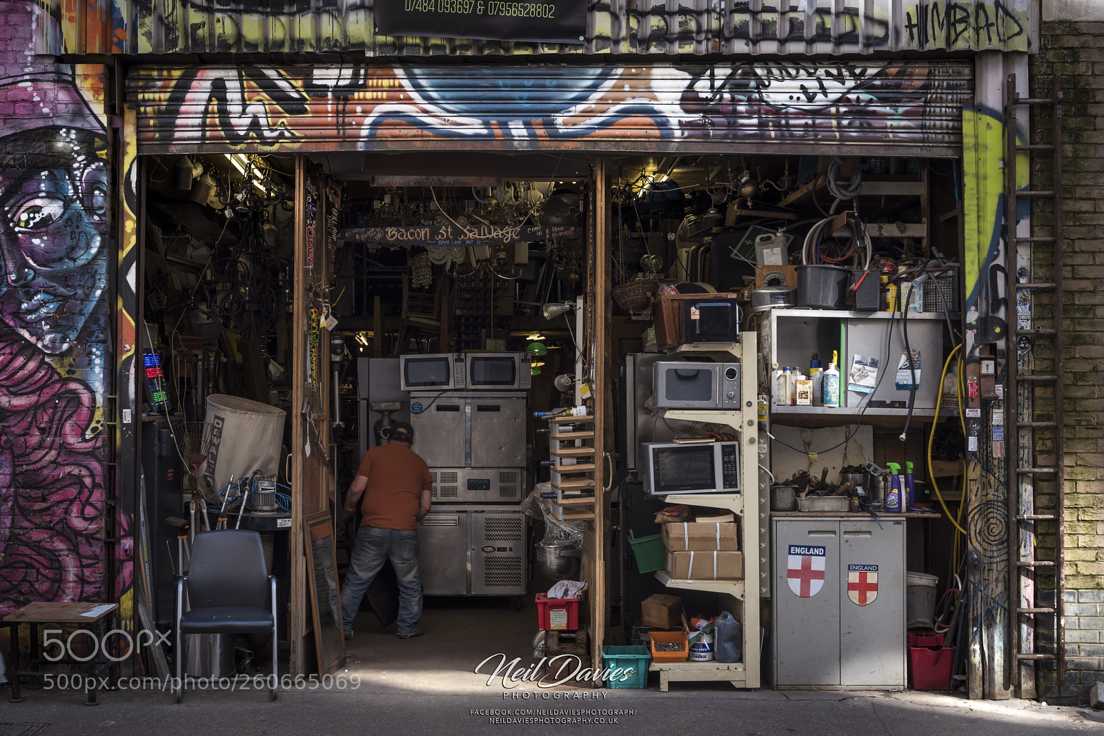 Nikon D810 sample photo. Shop front photography