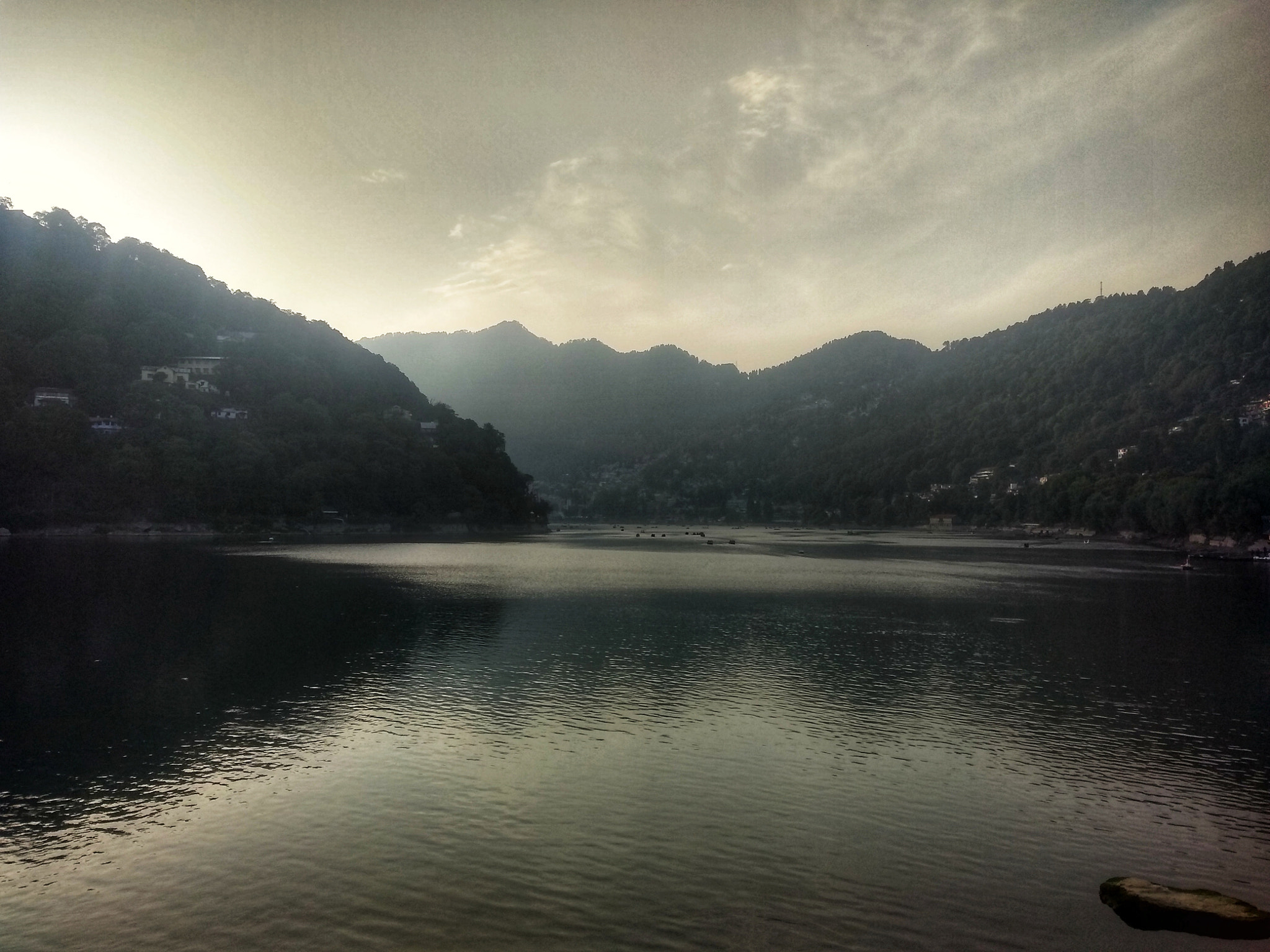 Motorola Moto G (5S) Plus sample photo. Brightside photography