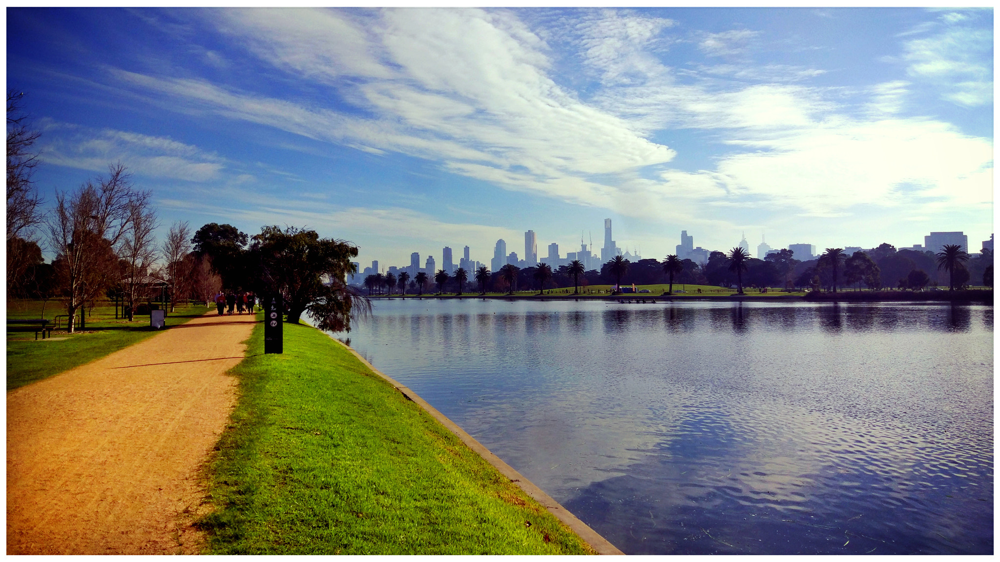 Xiaomi MI 5 sample photo. Lakeside walk photography