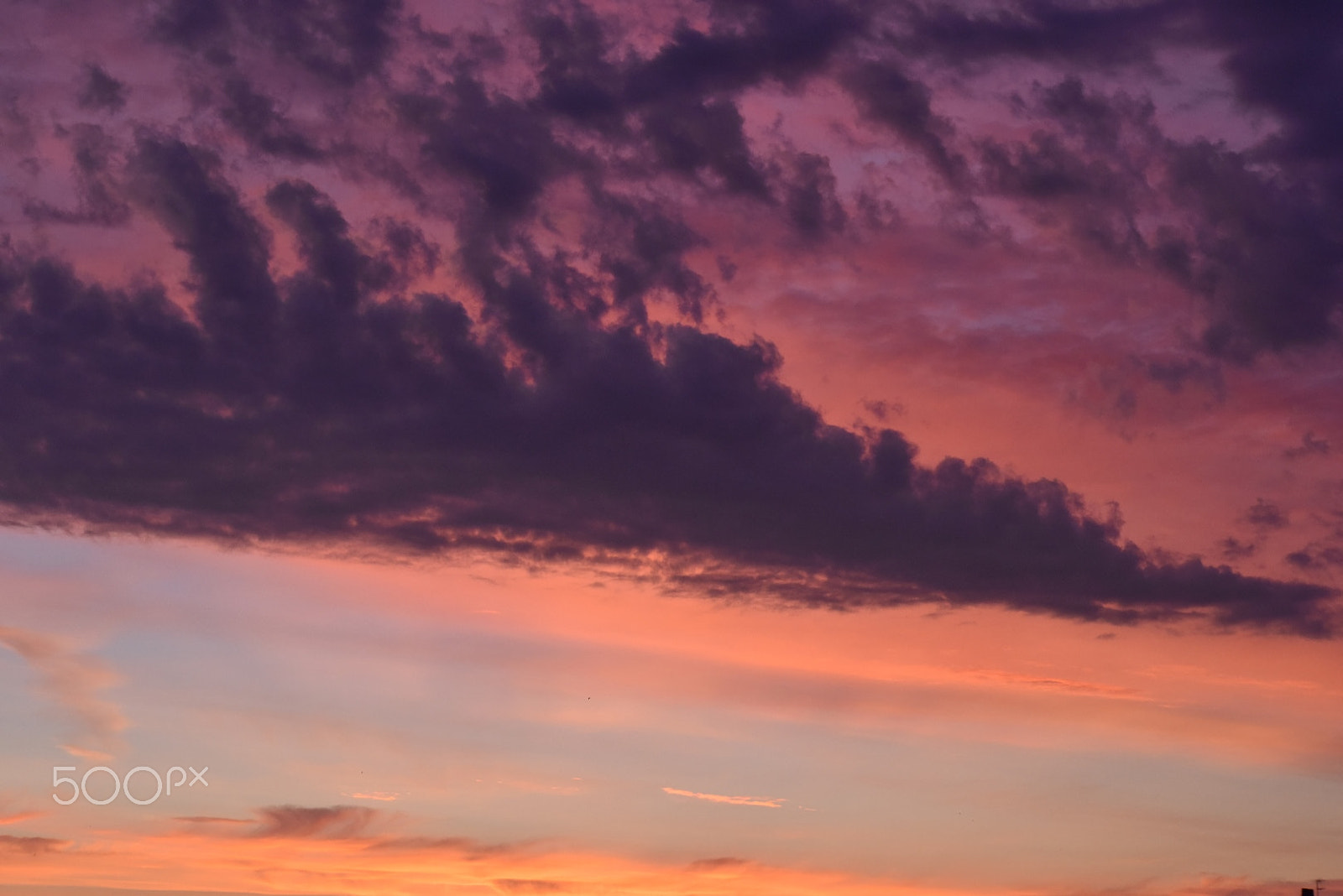 Sigma 70-300mm F4-5.6 APO DG Macro sample photo. Threatening sky photography