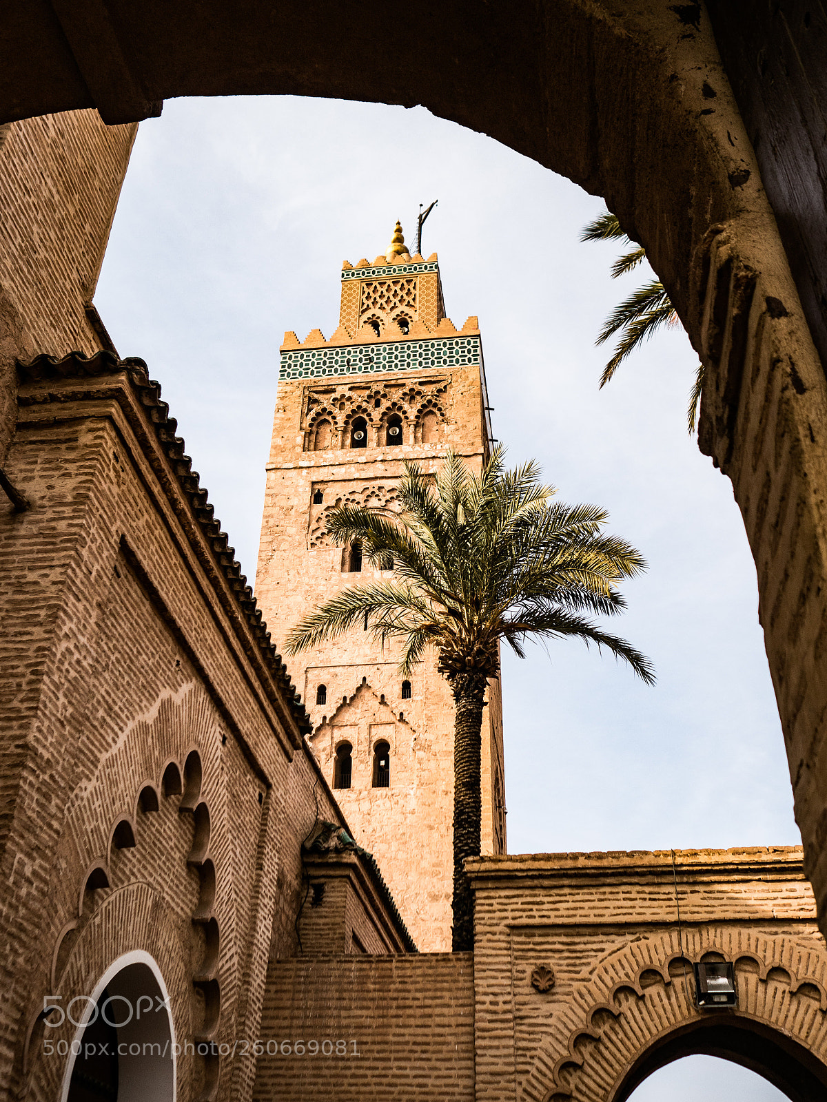 Olympus OM-D E-M5 II sample photo. Koutoubia mosque photography
