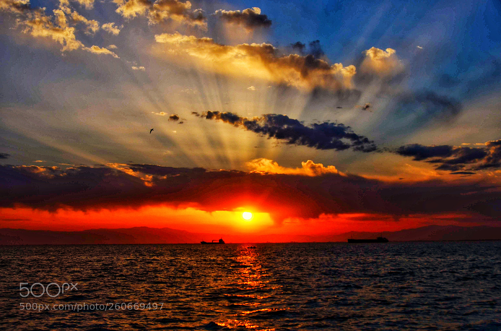 Nikon D7000 sample photo. Sunset at the thessaloniki photography