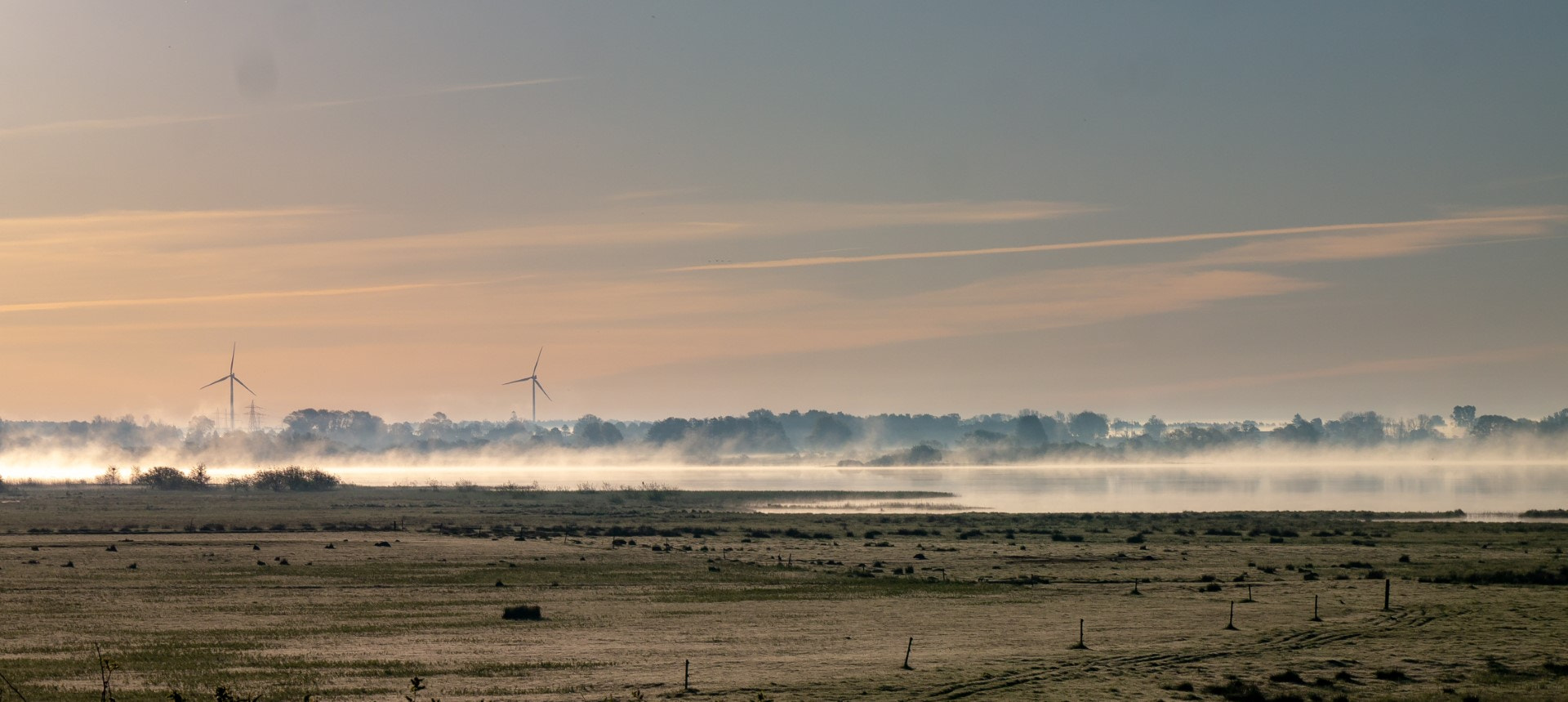 Panasonic Lumix DMC-GX1 sample photo. Lake and mist photography