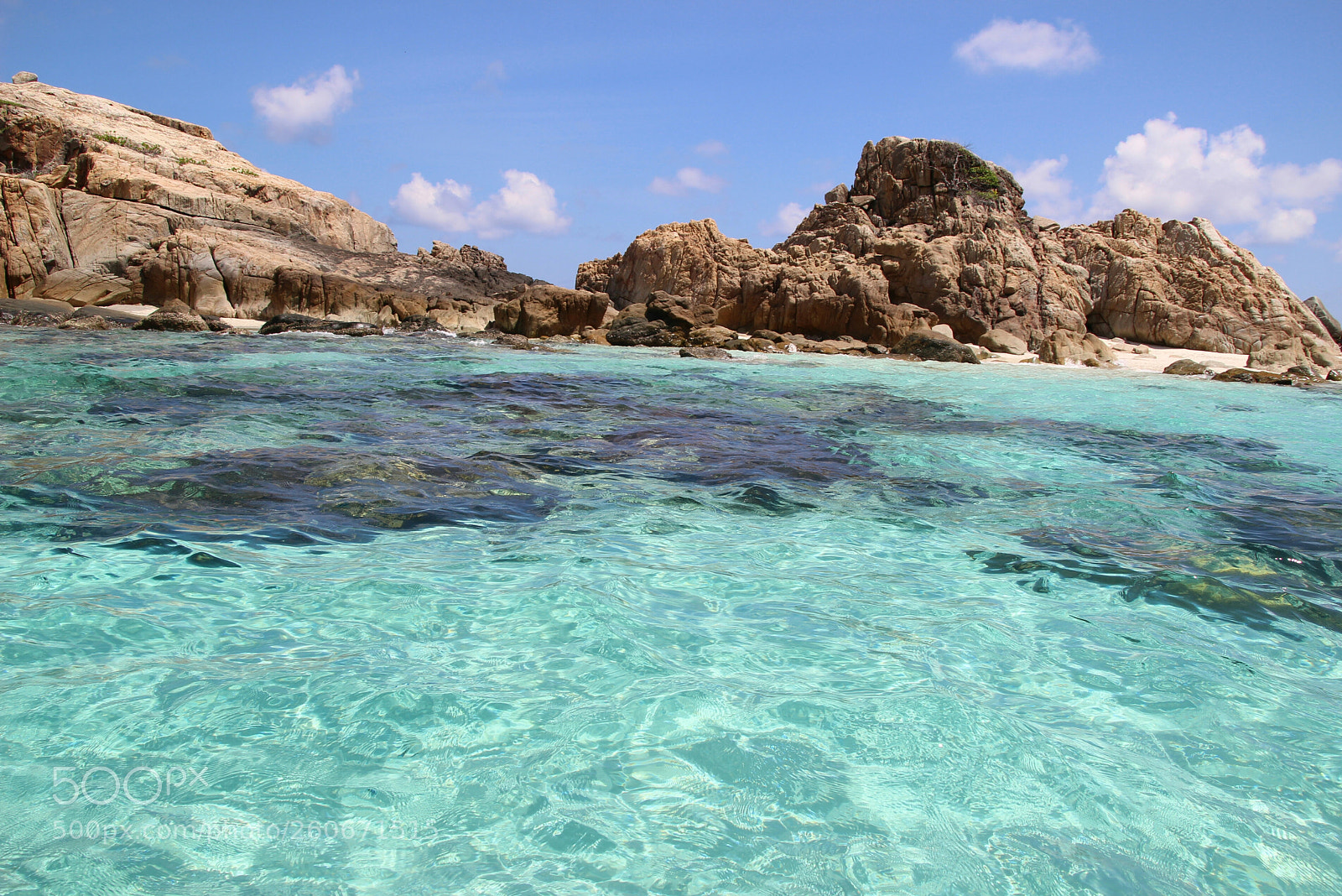 Canon EOS 100D (EOS Rebel SL1 / EOS Kiss X7) sample photo. Turquoise water photography