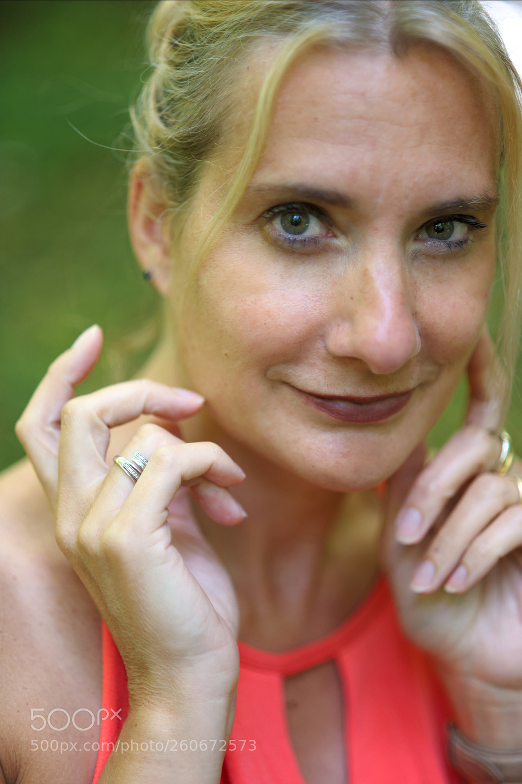 Nikon D700 sample photo. Le sourire photography