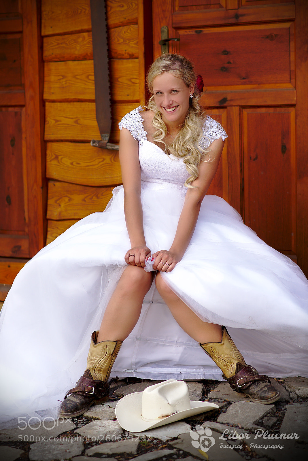 Nikon D610 sample photo. Country bride photography