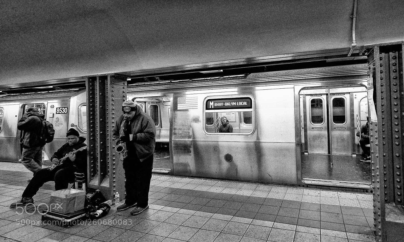 Fujifilm X-T1 sample photo. Subway scene photography