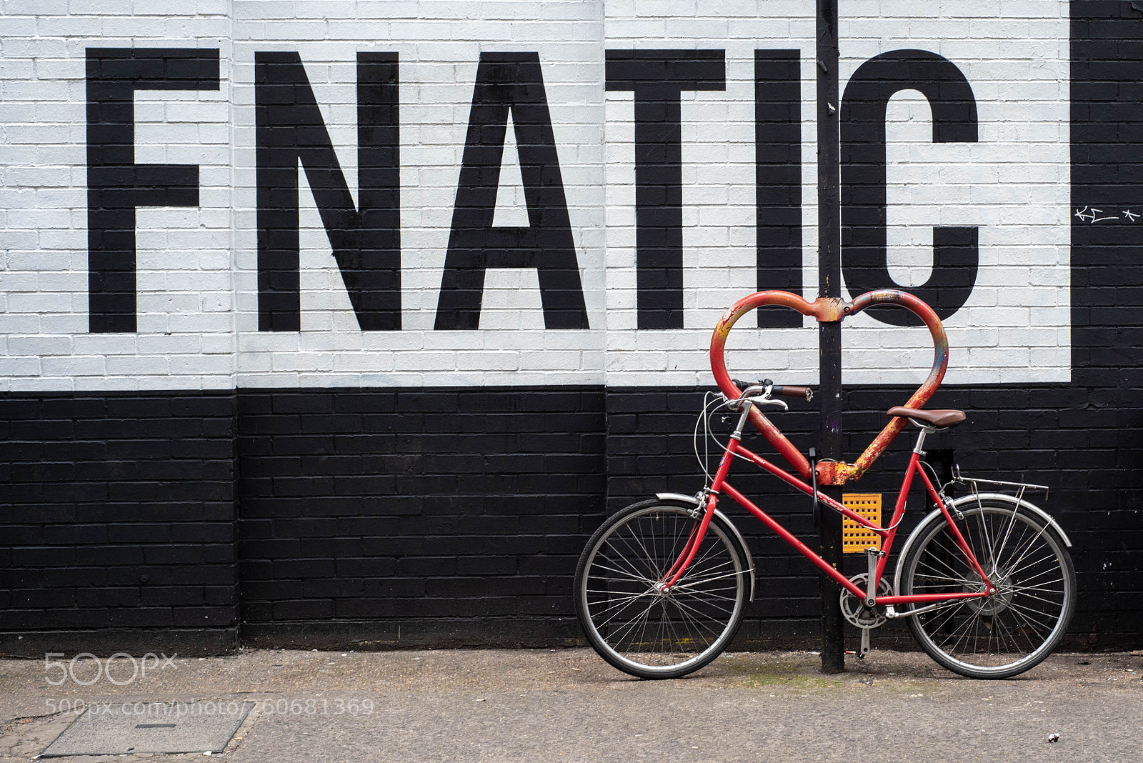 Nikon D750 sample photo. Shoreditch textures series photography