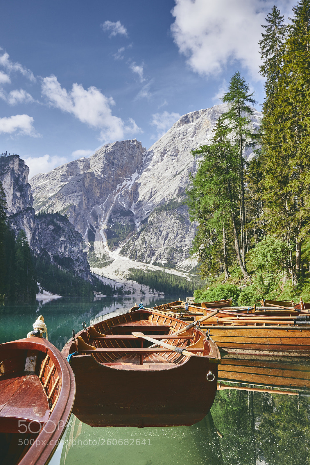 Canon EOS 5D Mark IV sample photo. Wooden boats on lake photography