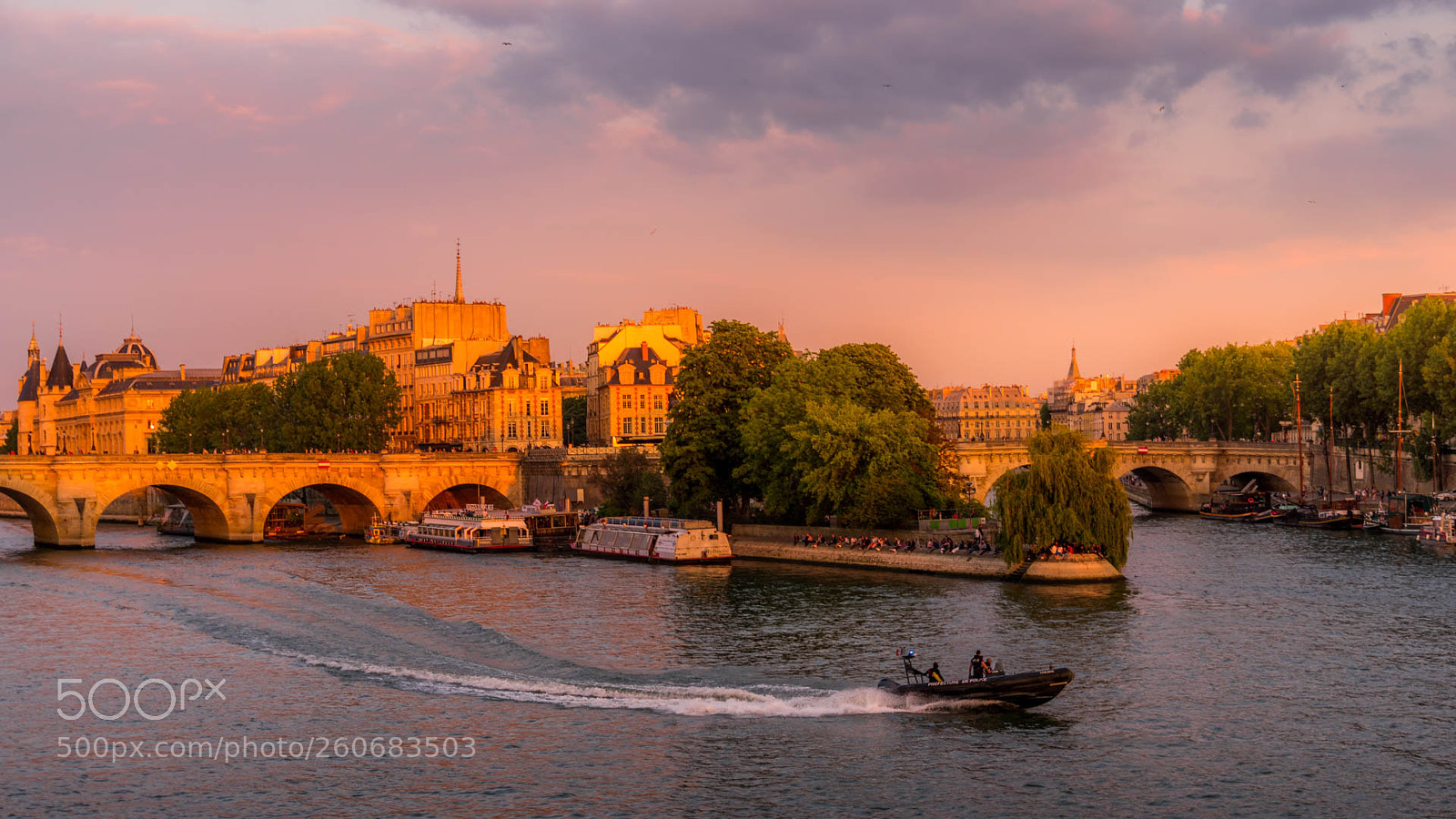 Sony a7R III sample photo. La seine photography