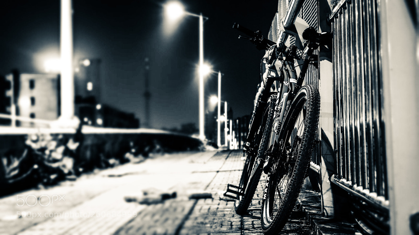 Canon EOS 700D (EOS Rebel T5i / EOS Kiss X7i) sample photo. Bike photography