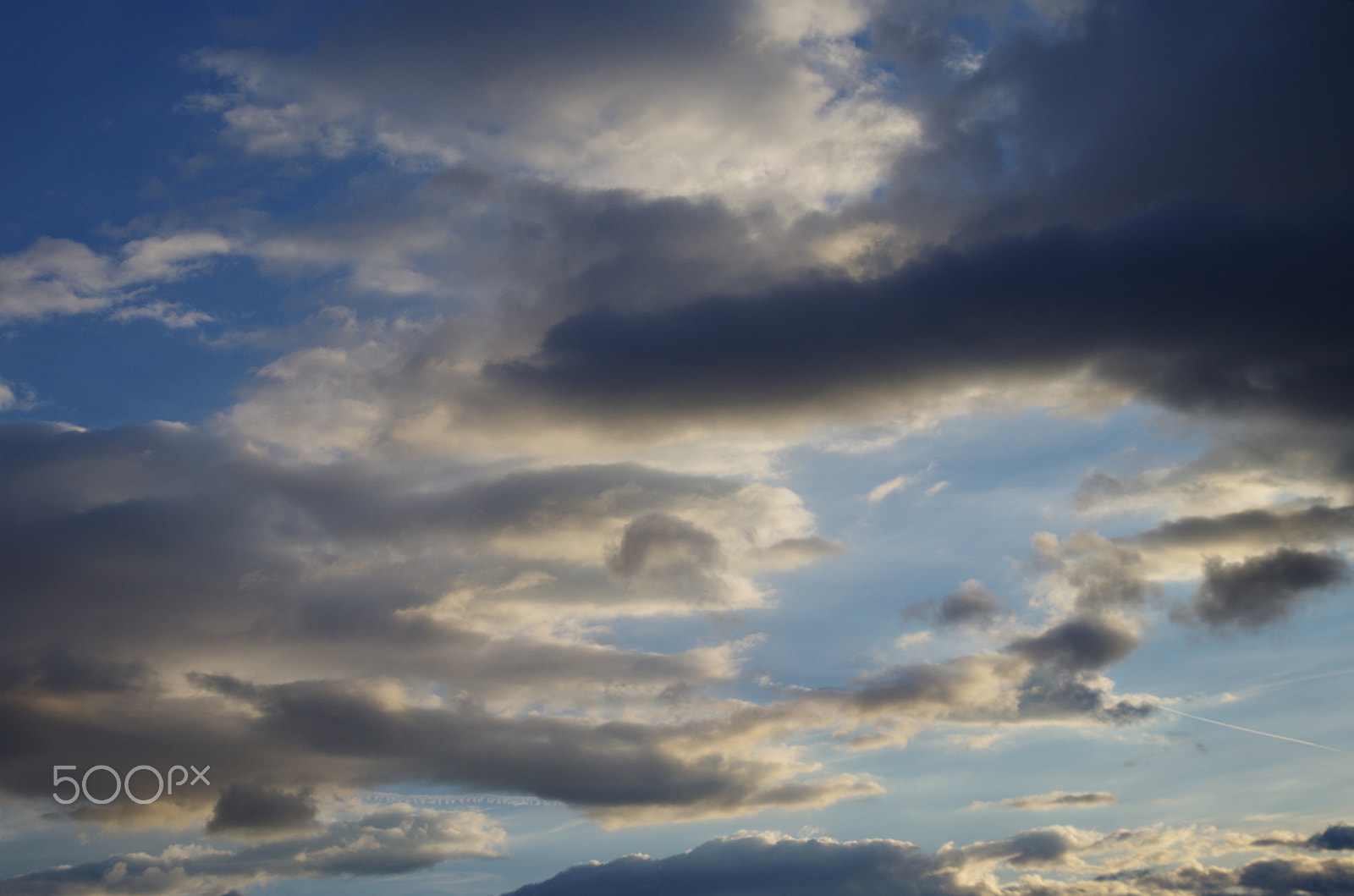 Sigma 17-70mm F2.8-4.5 DC Macro sample photo. Clouds photography