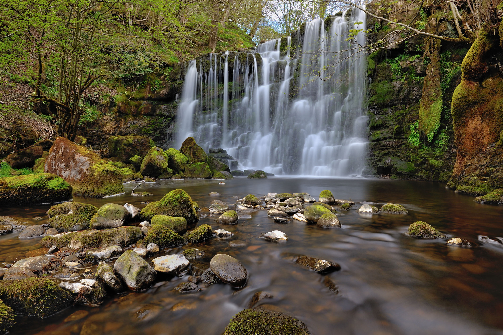 Nikon AF-S Nikkor 16-35mm F4G ED VR sample photo. Wharfedale wonder photography