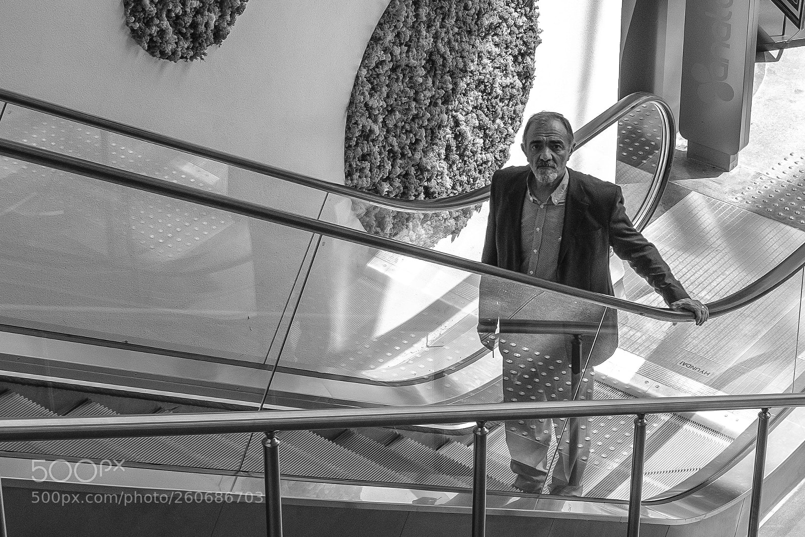 Fujifilm X100F sample photo. İstanbul streets photography