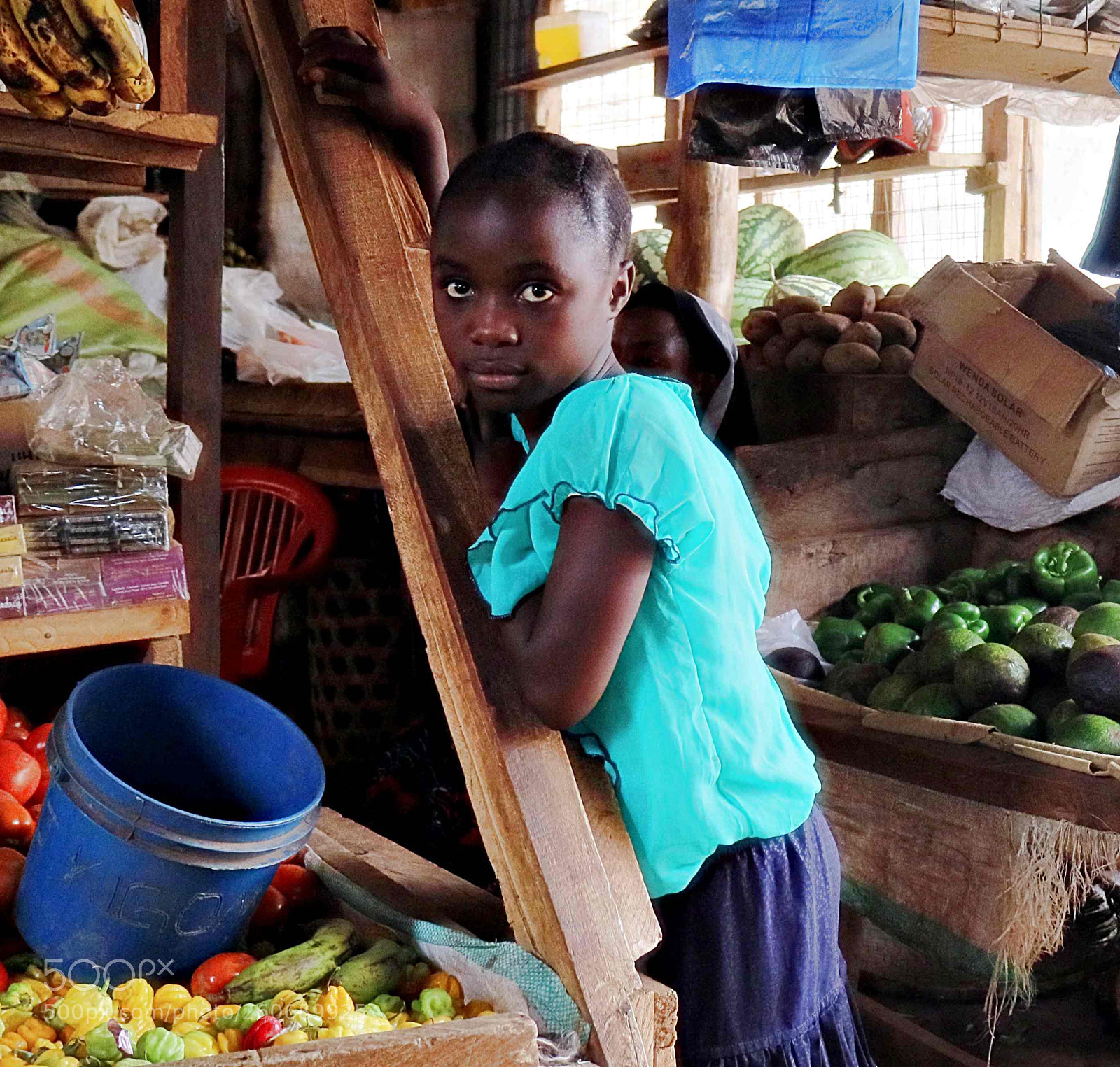 Canon EOS M3 sample photo. Young girl selling vegetables photography