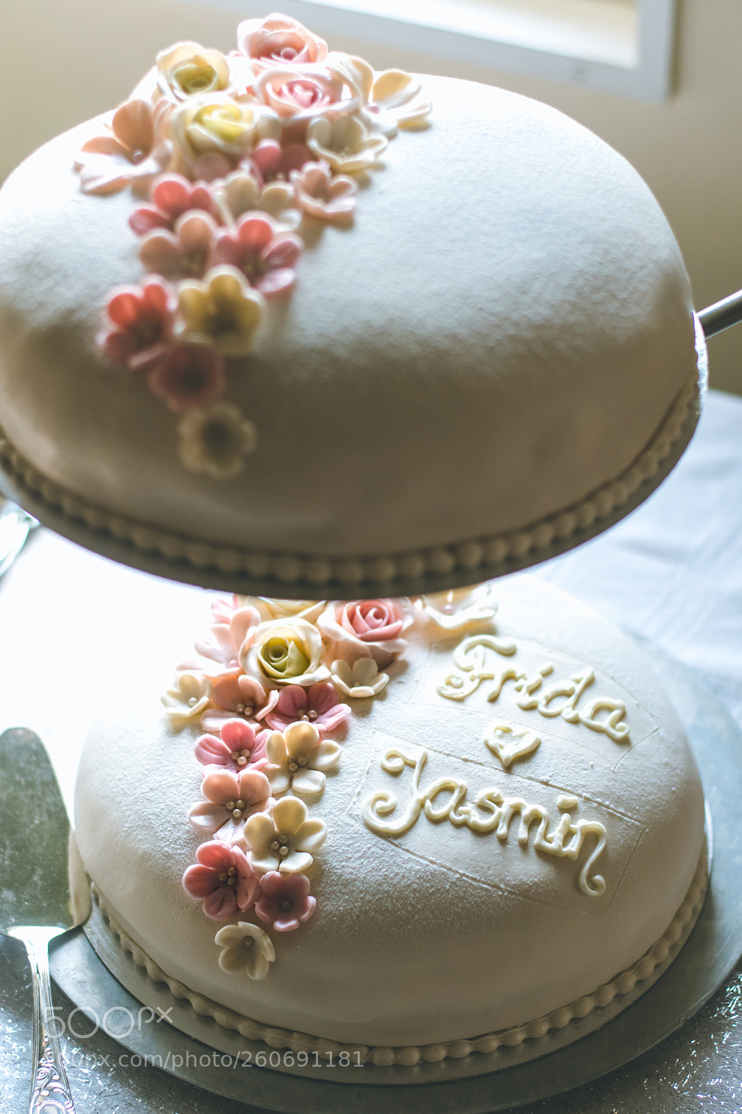 Nikon D5500 sample photo. Cakelicious photography