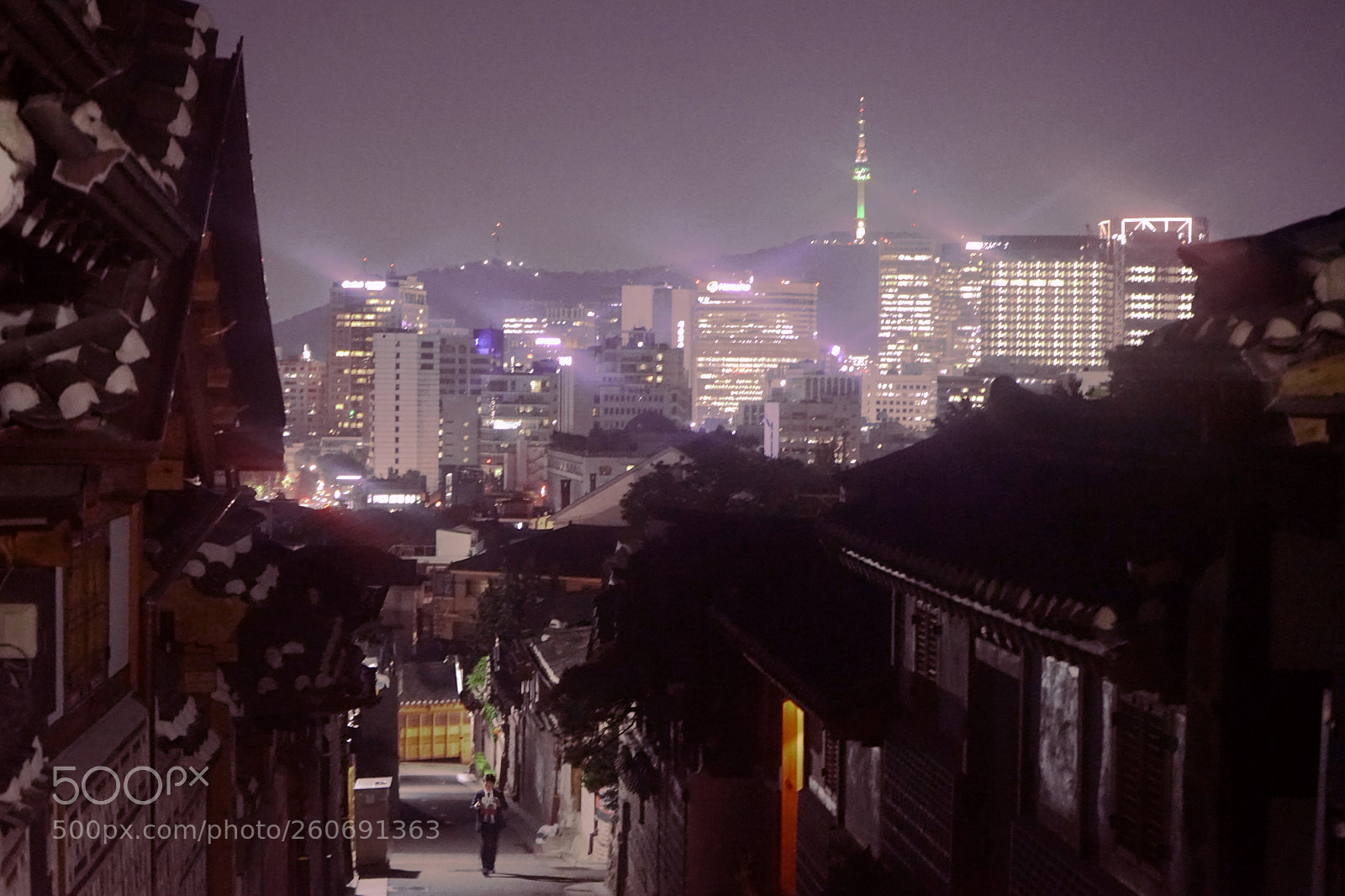 Sony a7 II sample photo. Hanok in the city photography