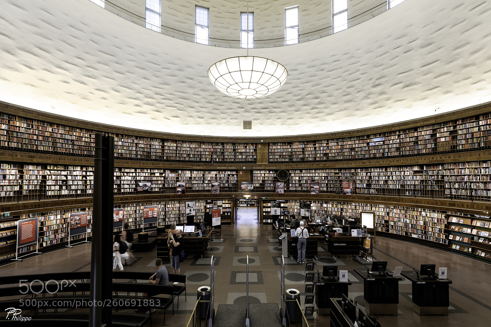 Canon EOS 5D Mark IV sample photo. Library photography