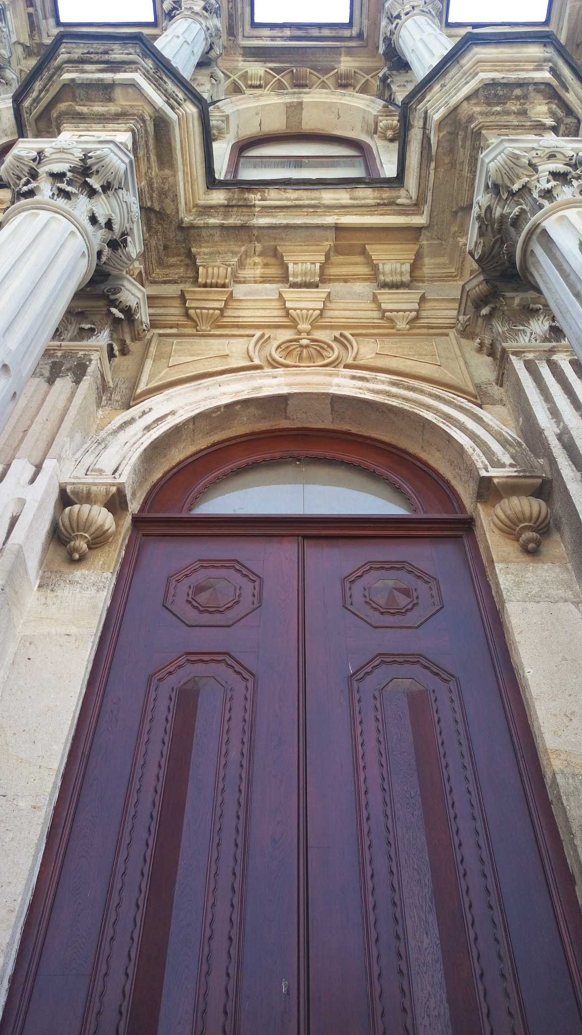 HTC ONE M9PLUS sample photo. Enterance photography
