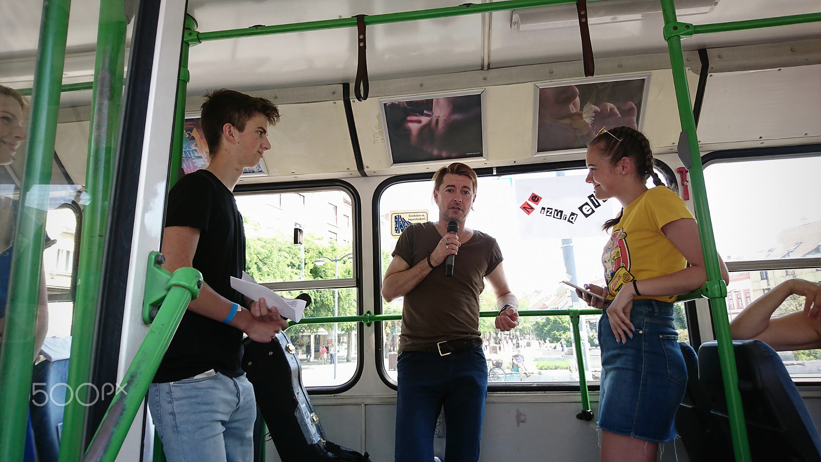 Sony Xperia XZ sample photo. Exhibition on a bus photography