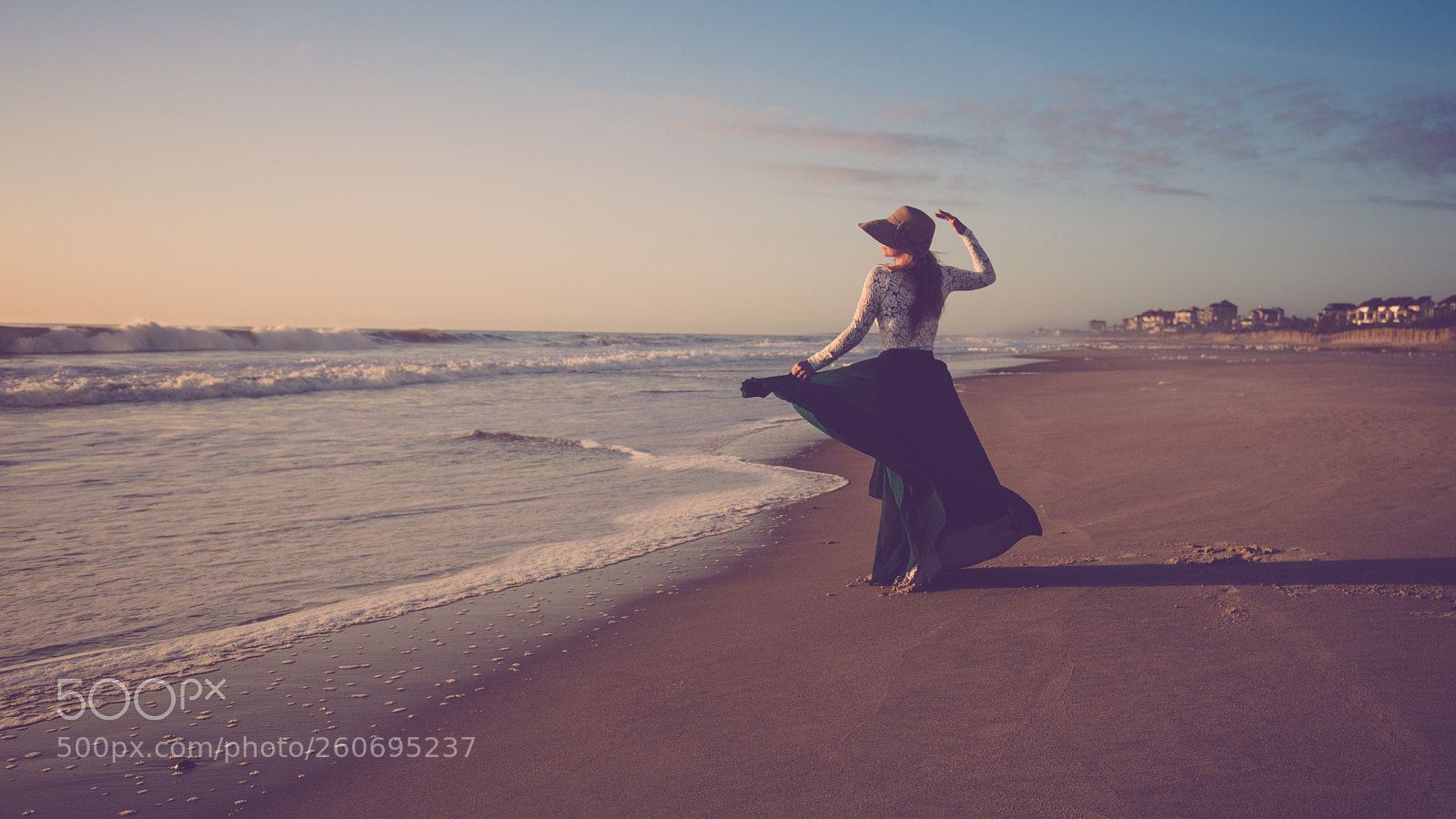 Canon EOS 5D Mark IV sample photo. Beach, portrait, landscape photography