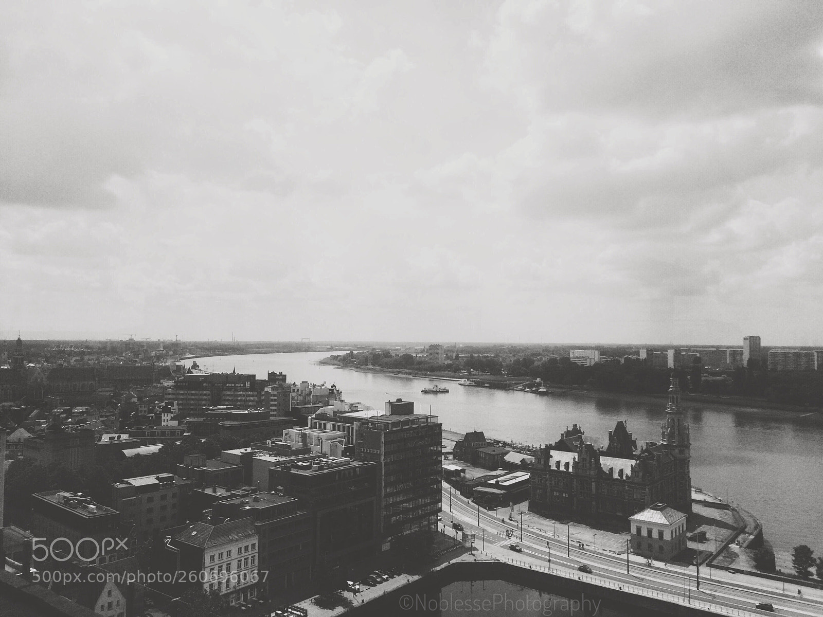 Apple iPhone 5s sample photo. Antwerp view mas photography
